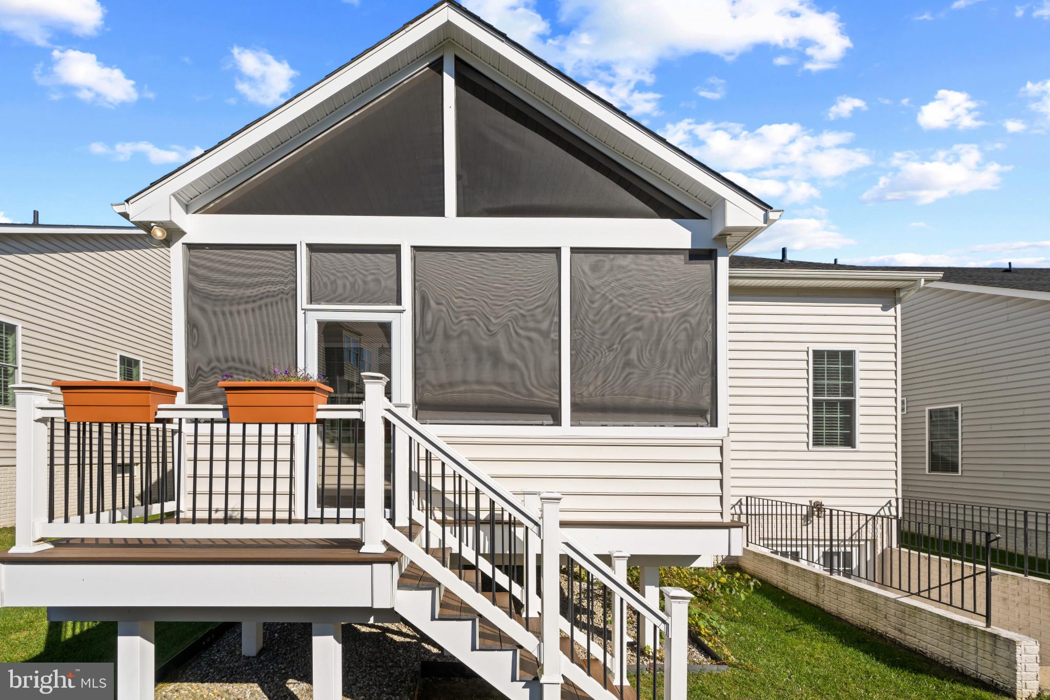 WAVERLY WOODS WEST - Residential