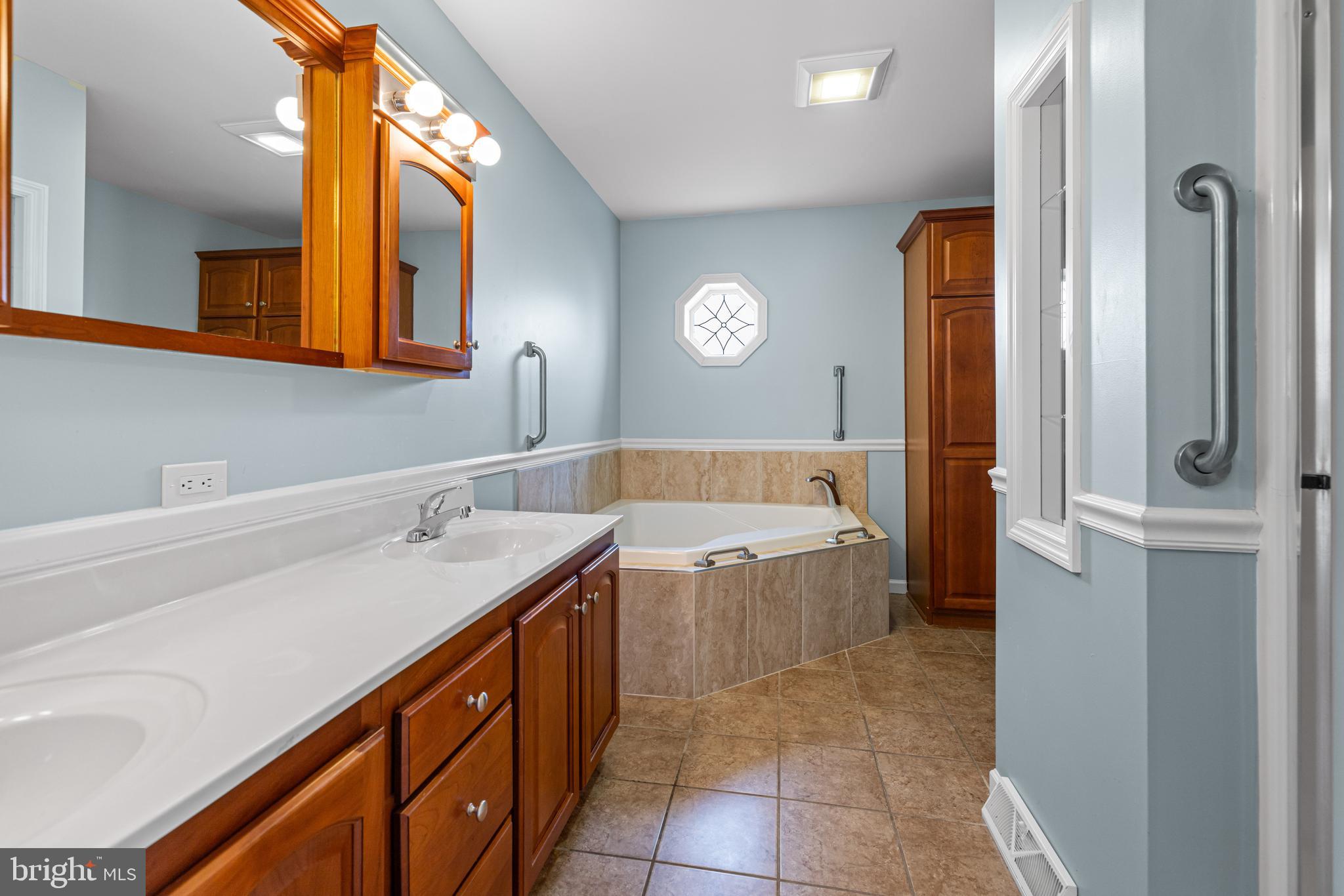 BLUE BELL SPRINGS - Residential