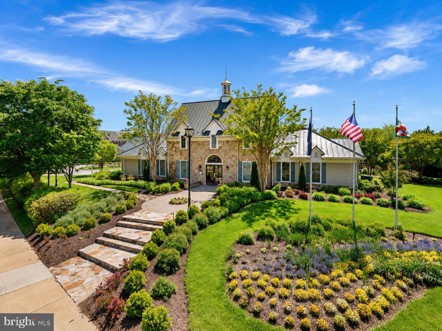 AMBER SPRING - Residential