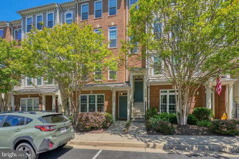 Condo For Sale - 42219 Black Rock Terrace<br/> ALDIE, VA 20105