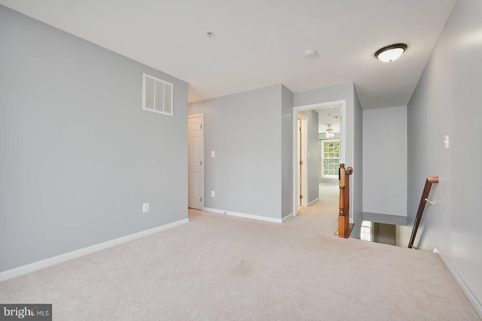 AMBER SPRING - Residential
