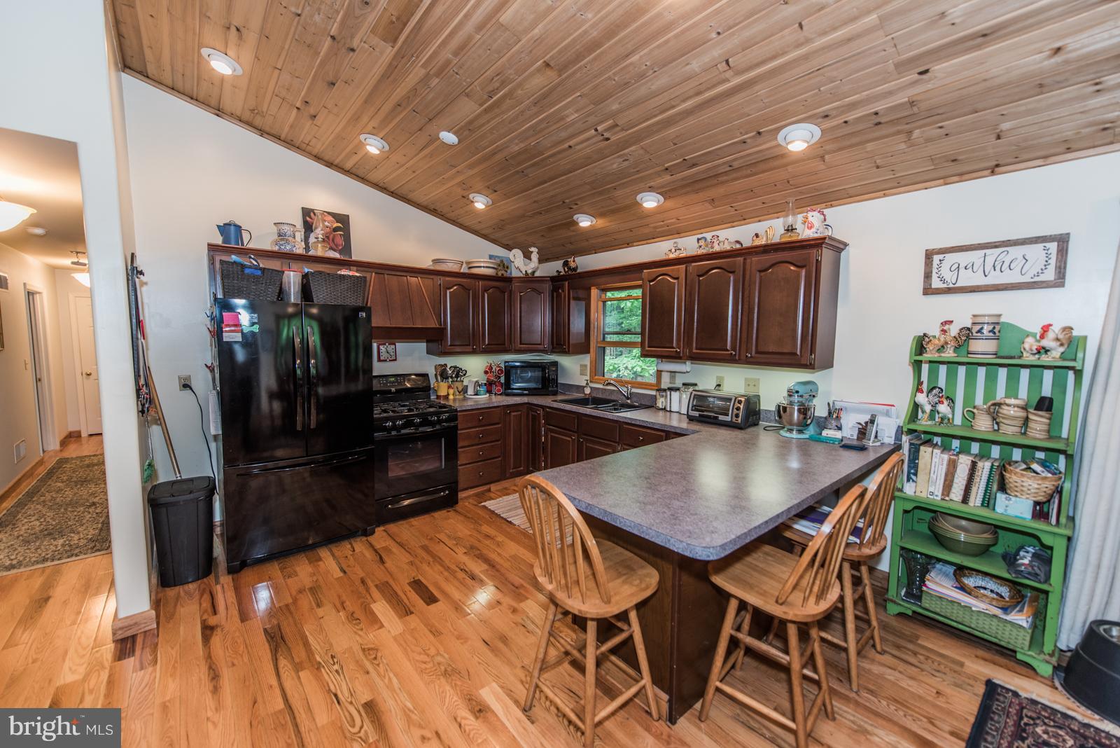 RIVER RIDGE - Residential