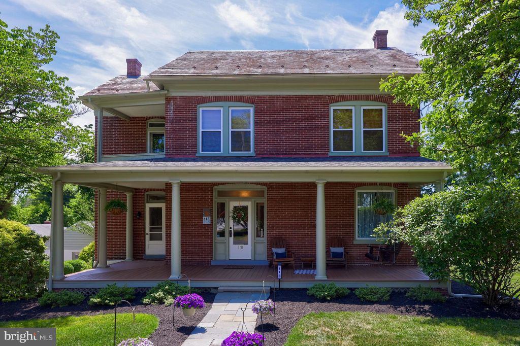 Photo of 118 DELP RD, LANCASTER, PA 17601 (MLS # PALA2036034)