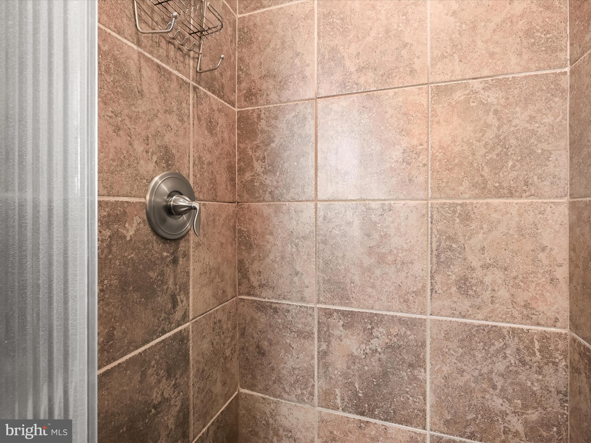 BRETTON WOODS - Residential