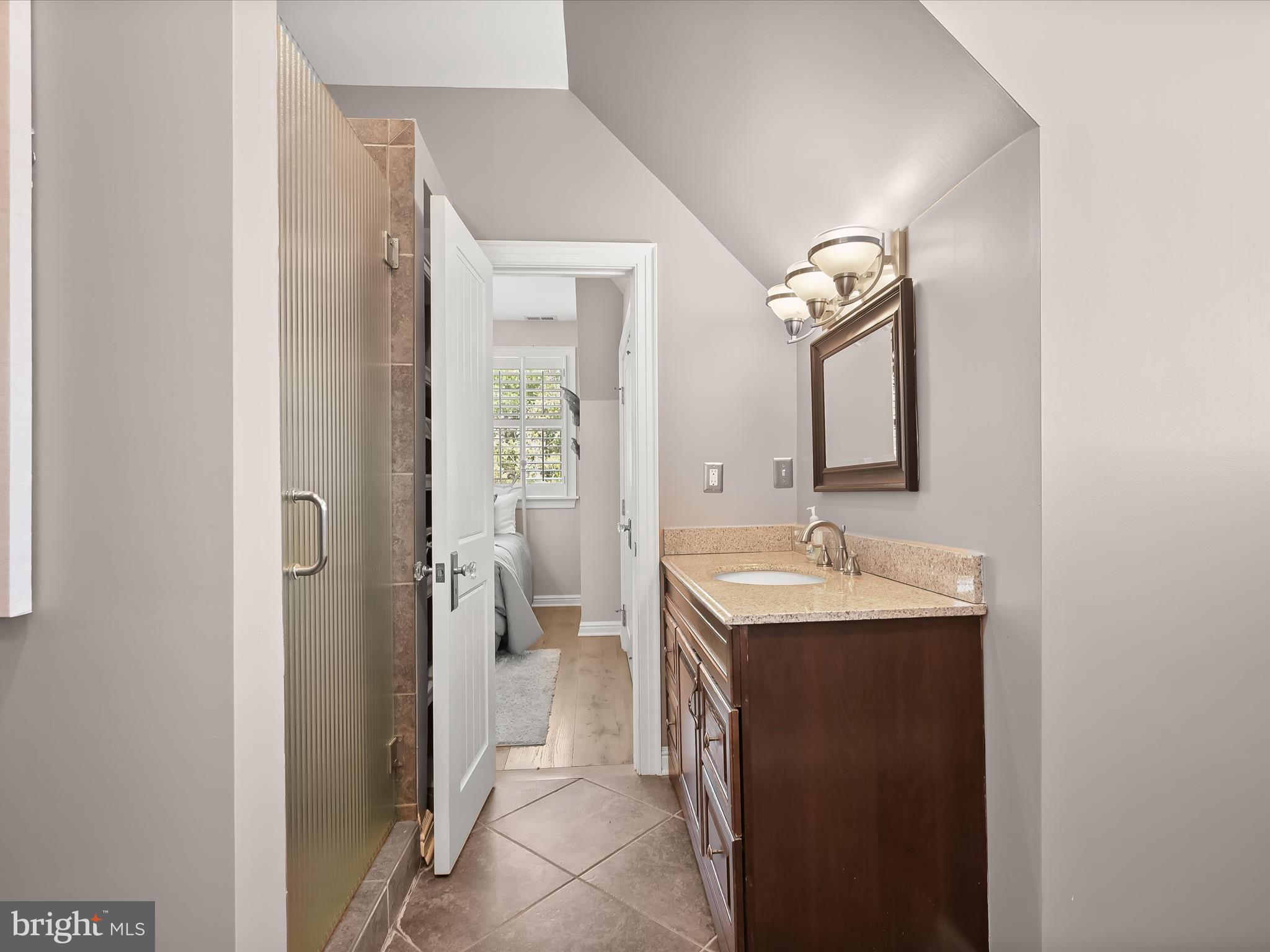 BRETTON WOODS - Residential