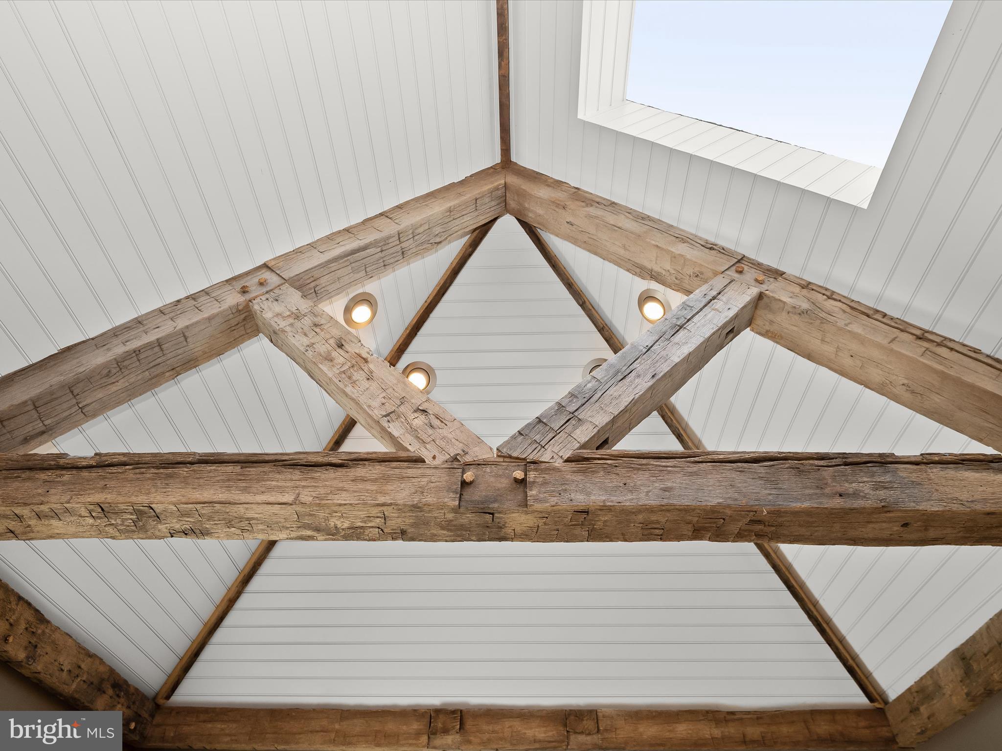 BRETTON WOODS - Residential