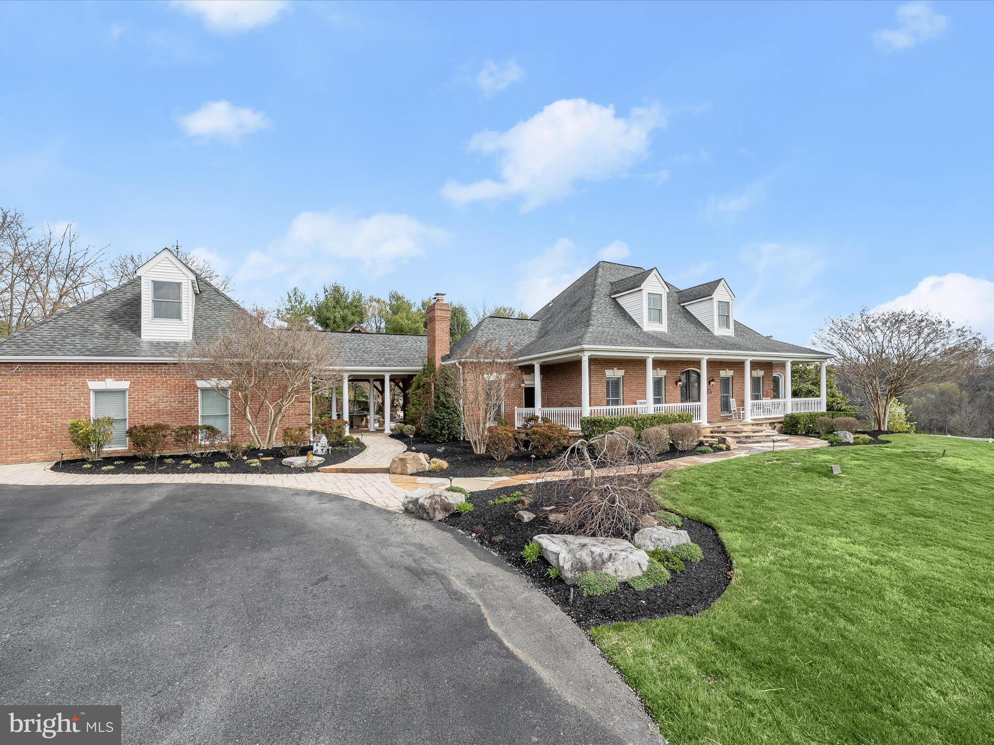 BRETTON WOODS - Residential