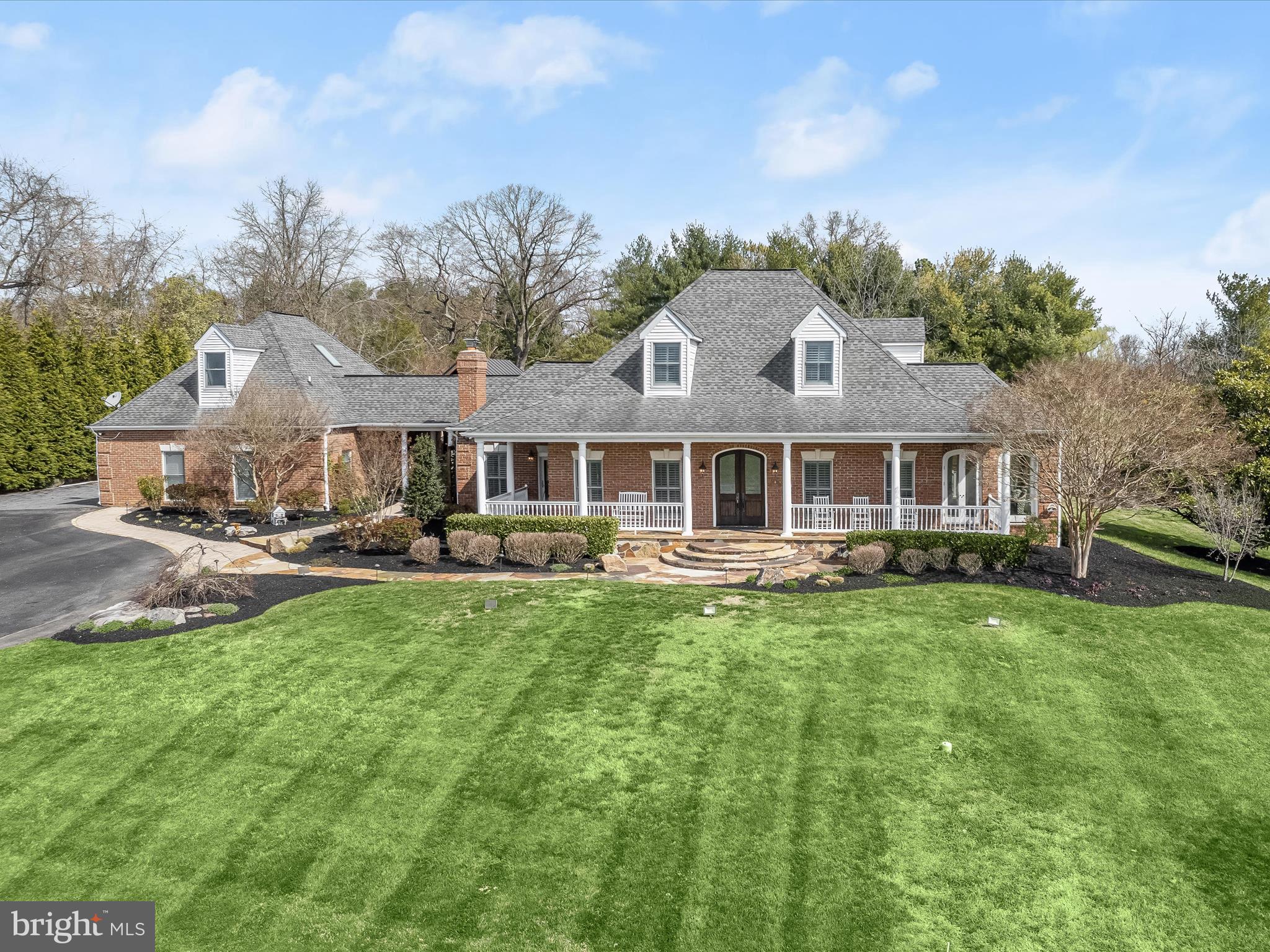 BRETTON WOODS - Residential