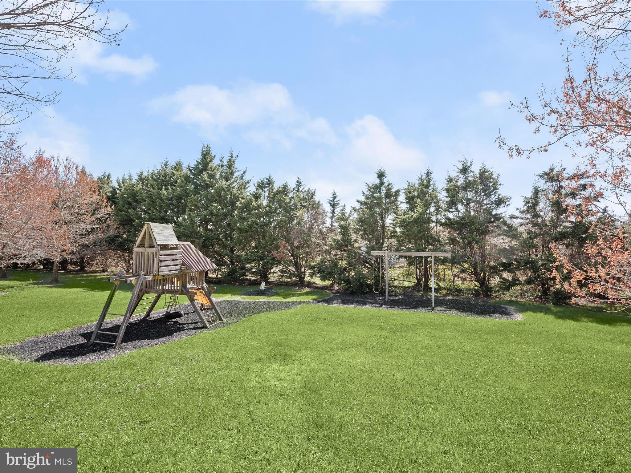 BRETTON WOODS - Residential