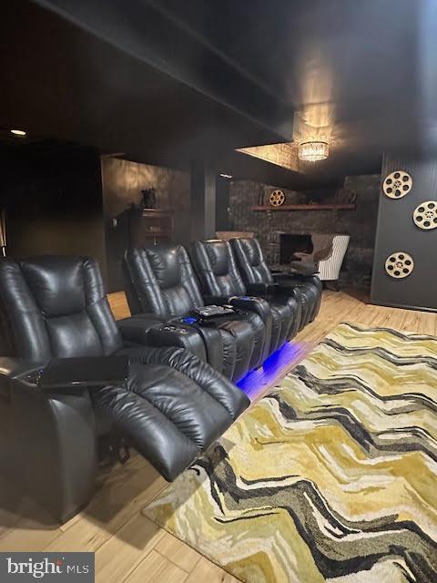 BRETTON WOODS - Residential