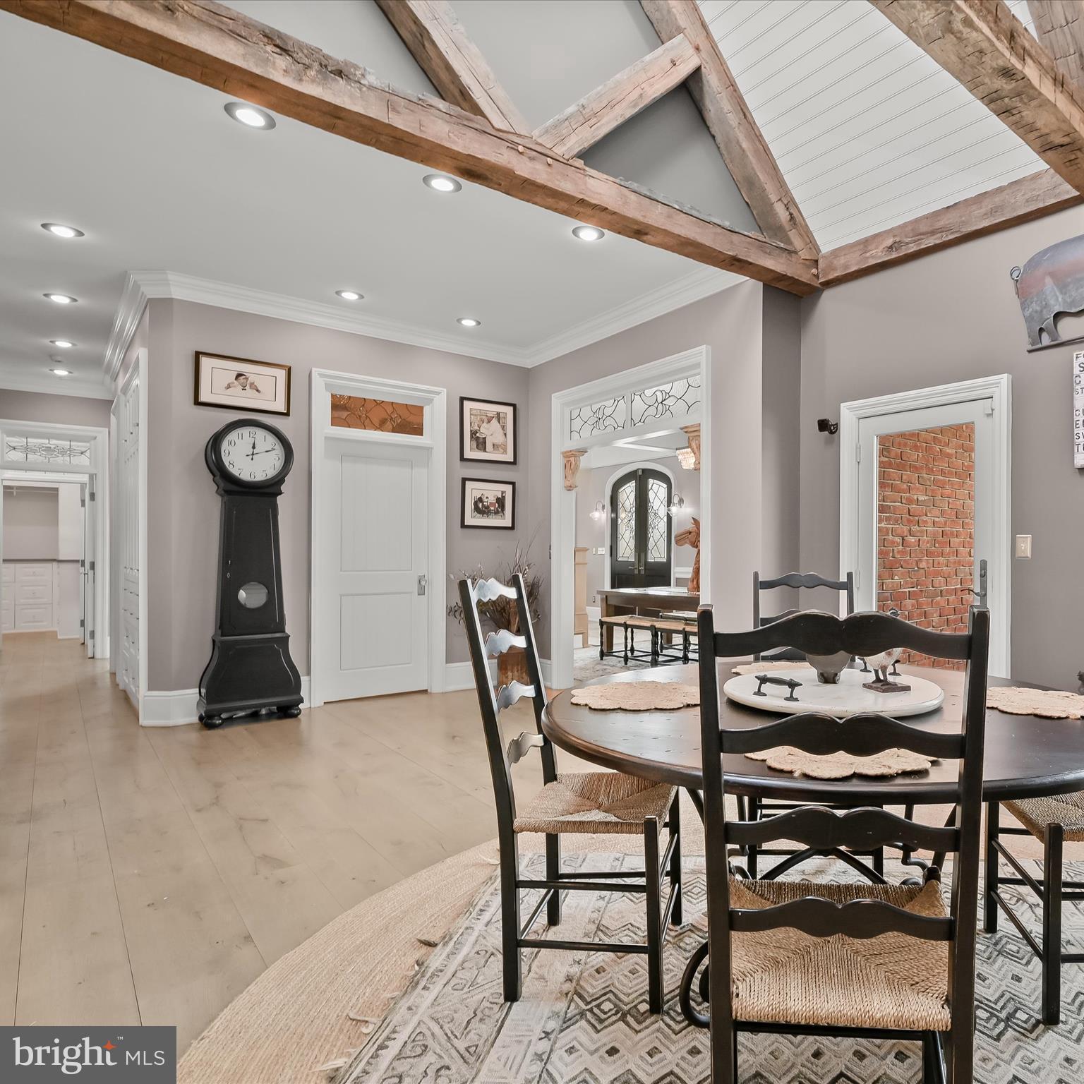 BRETTON WOODS - Residential