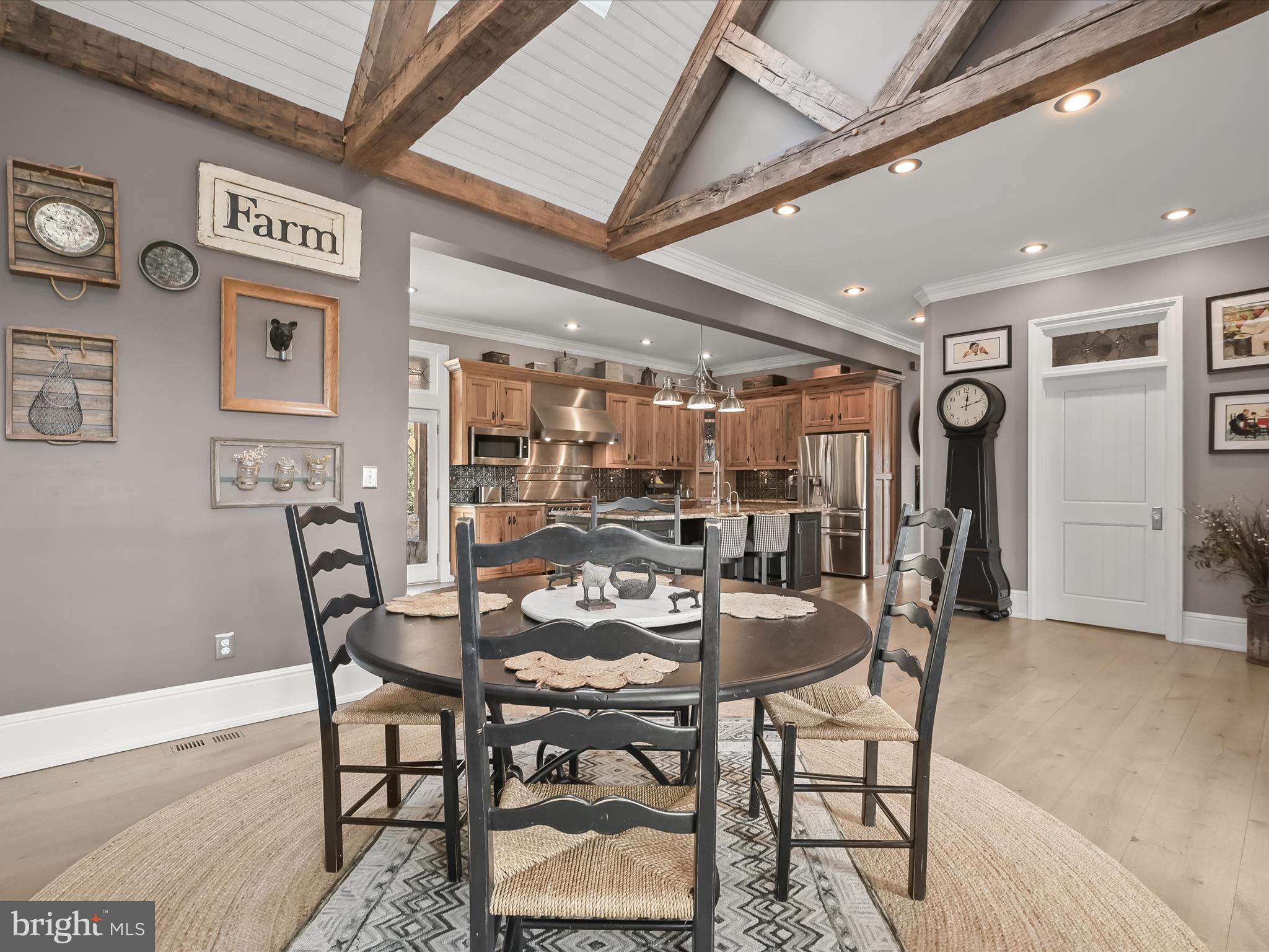 BRETTON WOODS - Residential