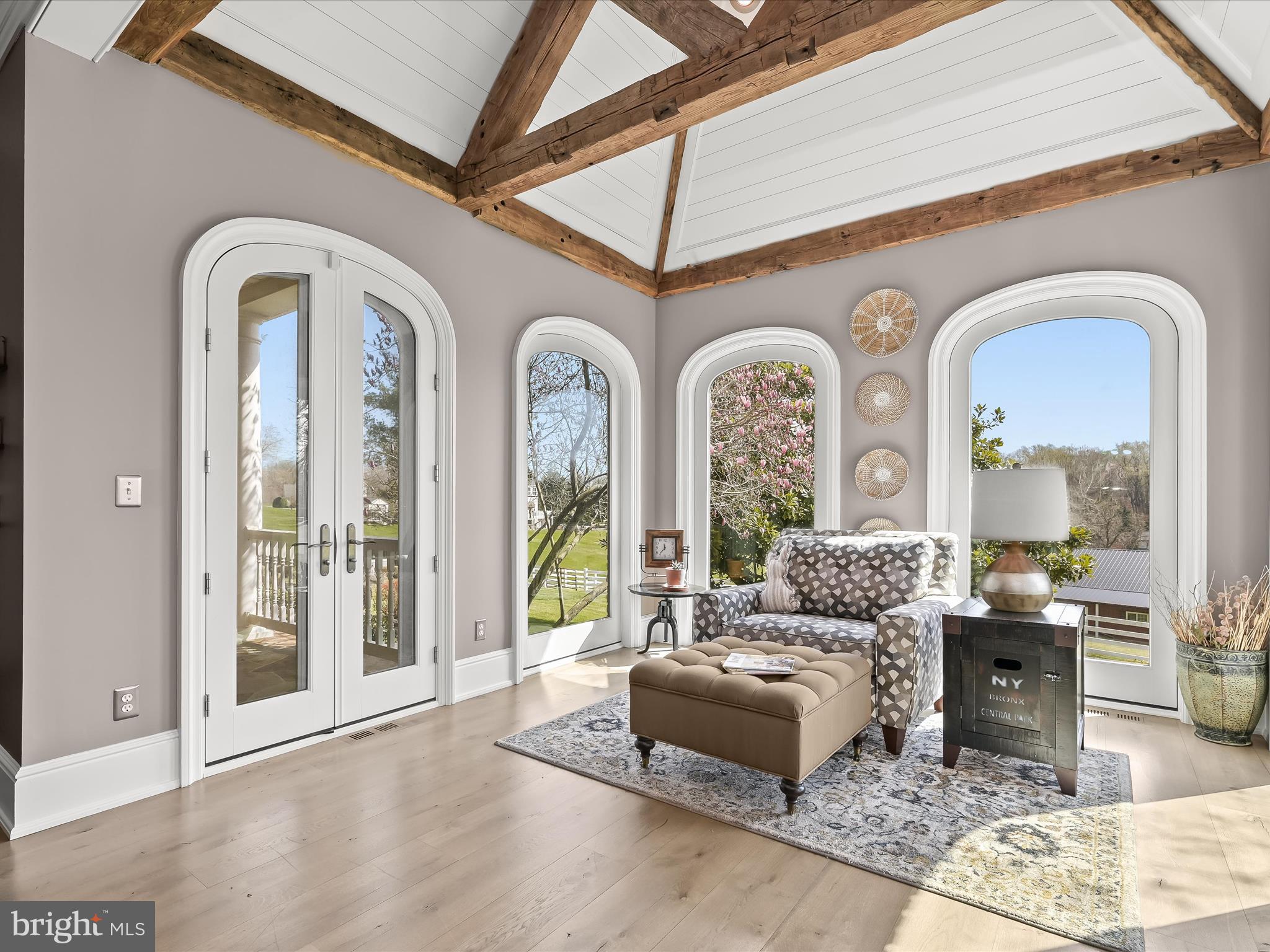 BRETTON WOODS - Residential