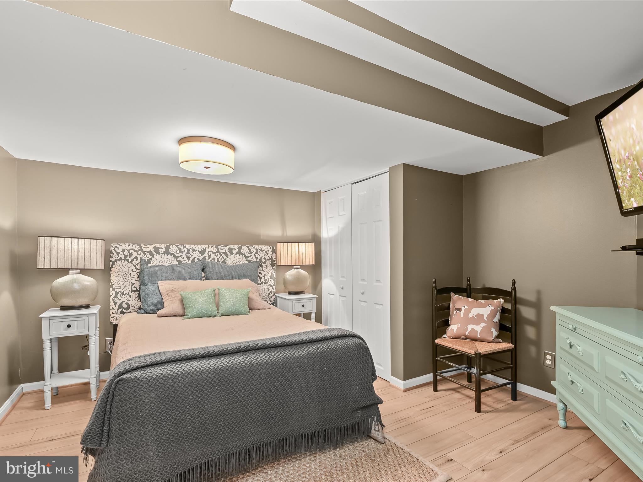 BRETTON WOODS - Residential