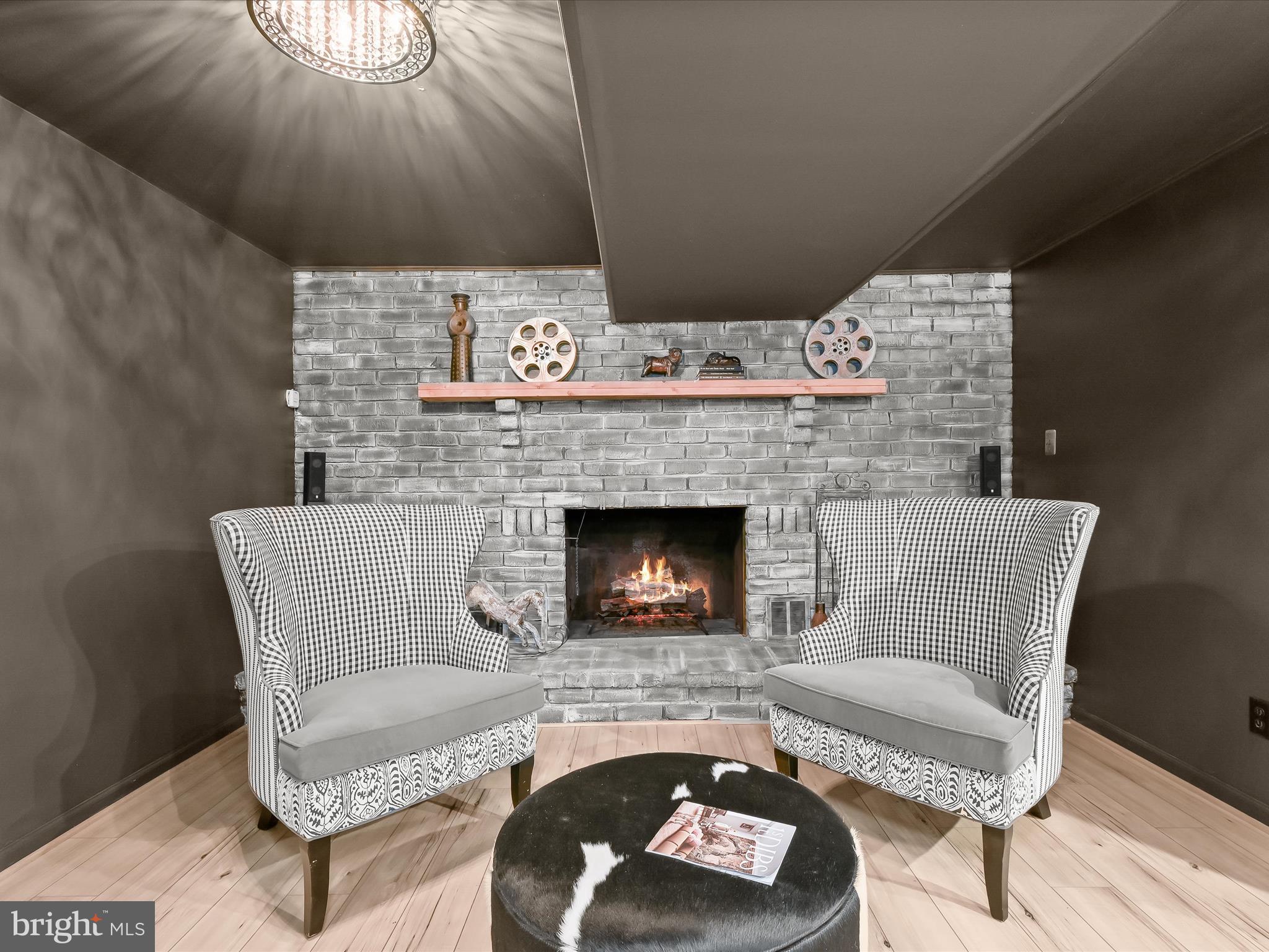 BRETTON WOODS - Residential