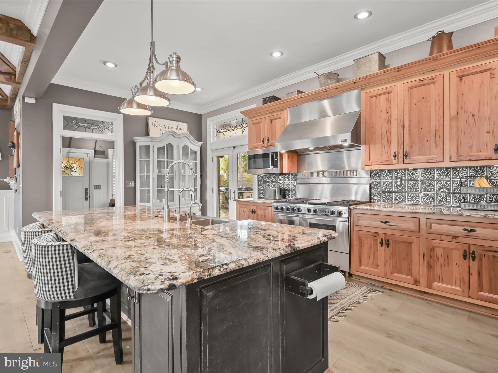 BRETTON WOODS - Residential