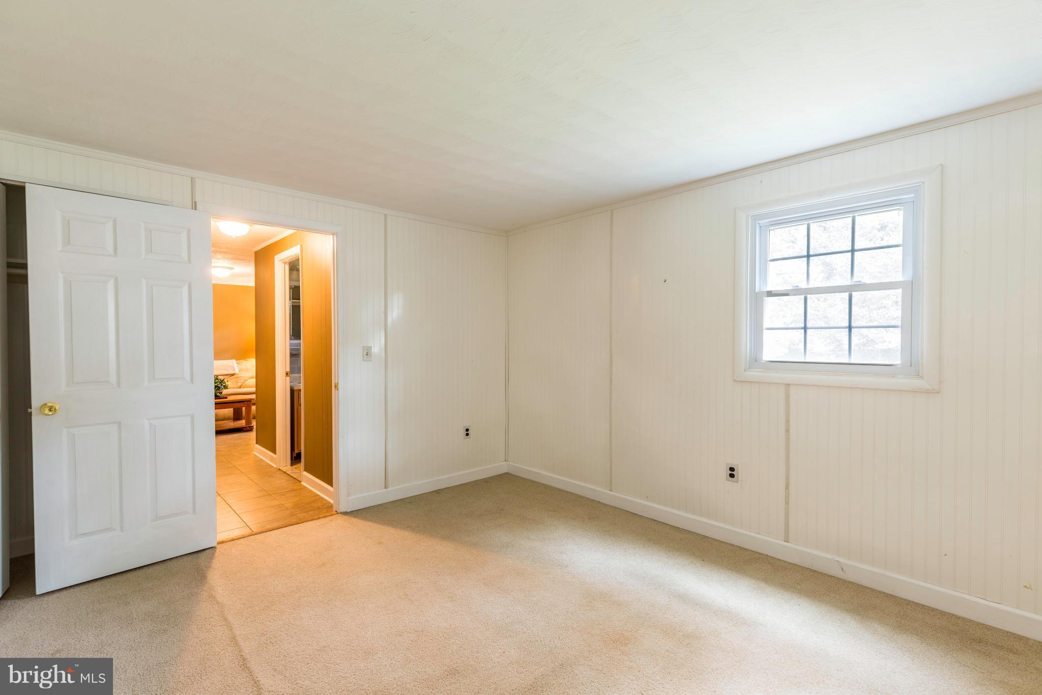 BENFIELD MANOR - Residential