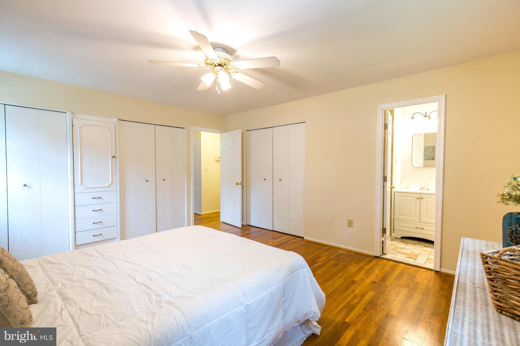 BENFIELD MANOR - Residential