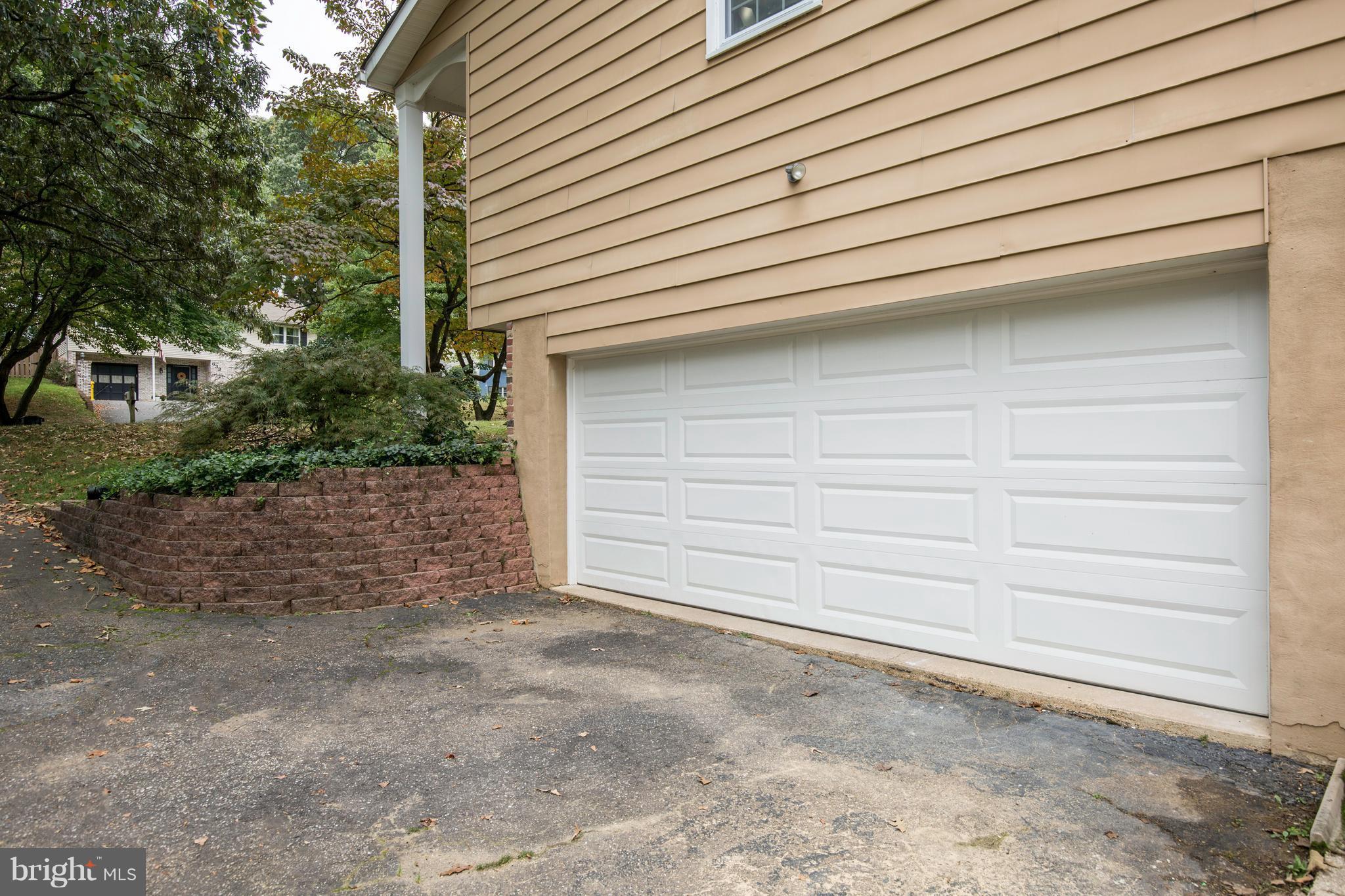 BENFIELD MANOR - Residential