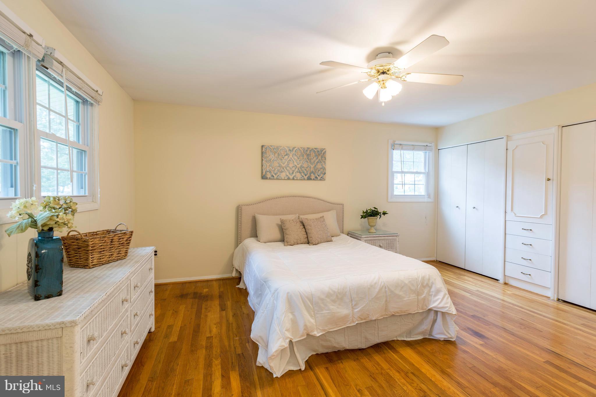 BENFIELD MANOR - Residential