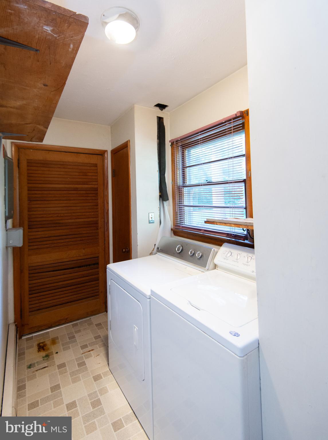 ALGONQUIN - Residential