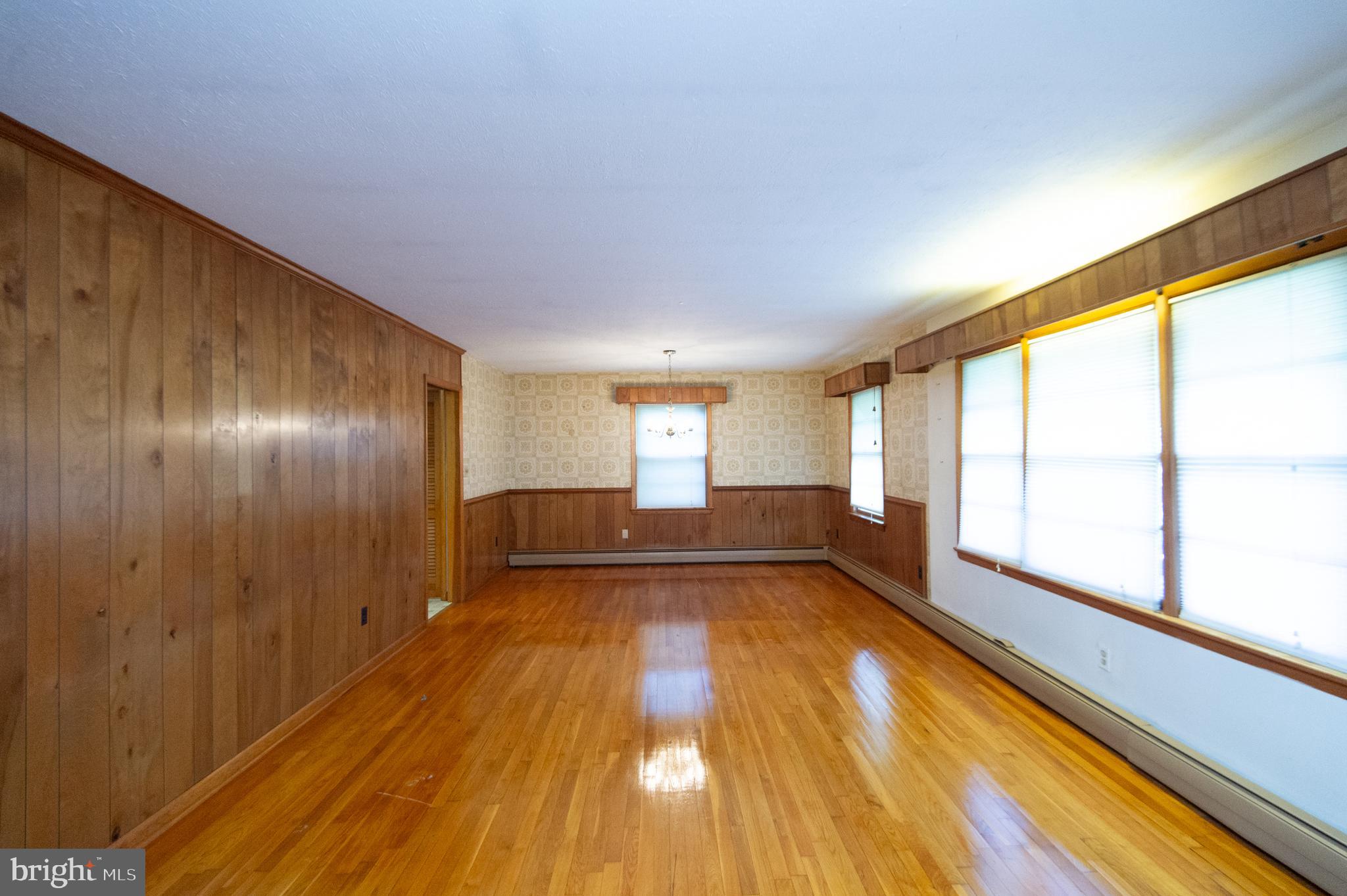 ALGONQUIN - Residential