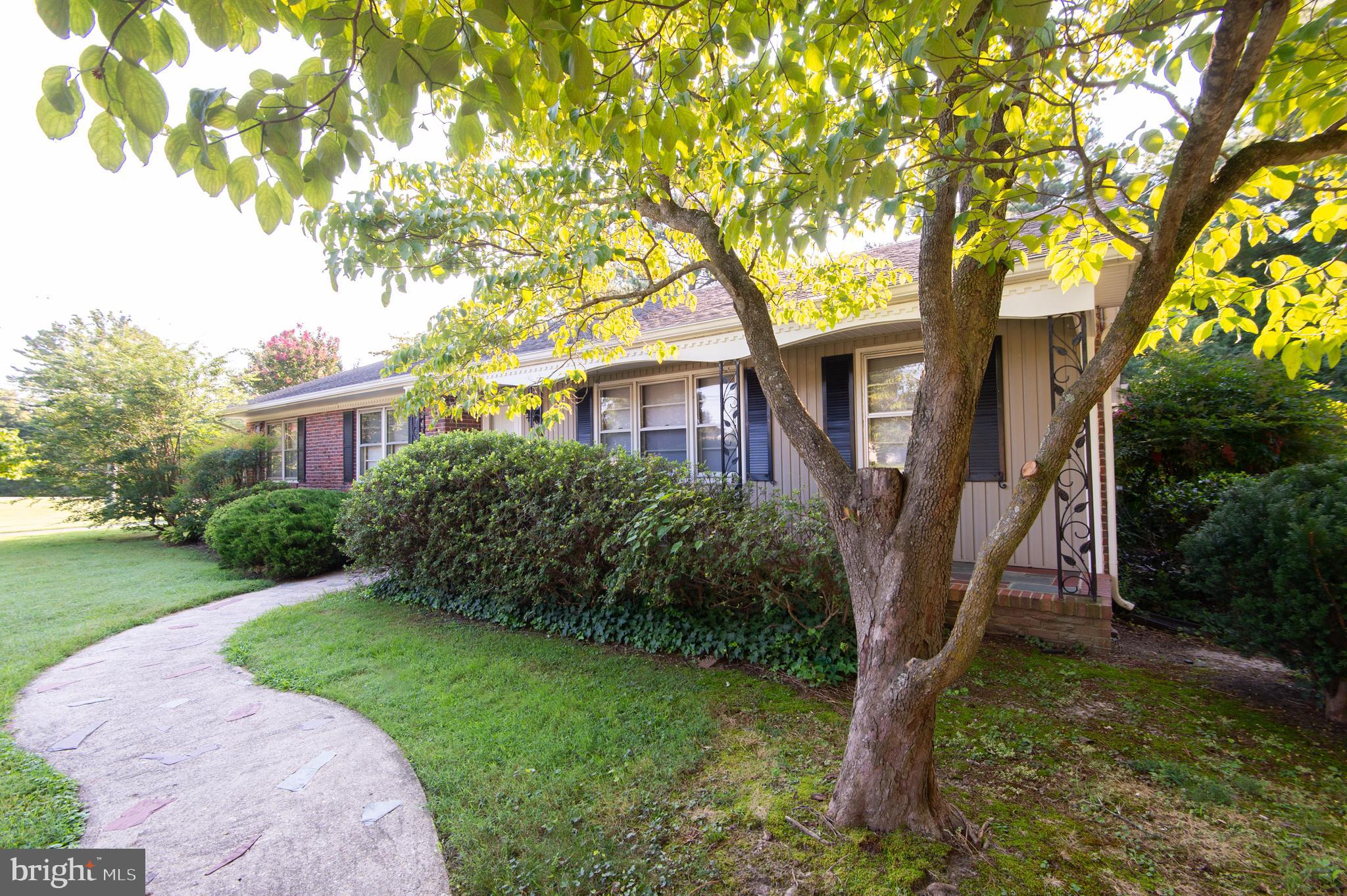2 ALGONQUIN ROAD