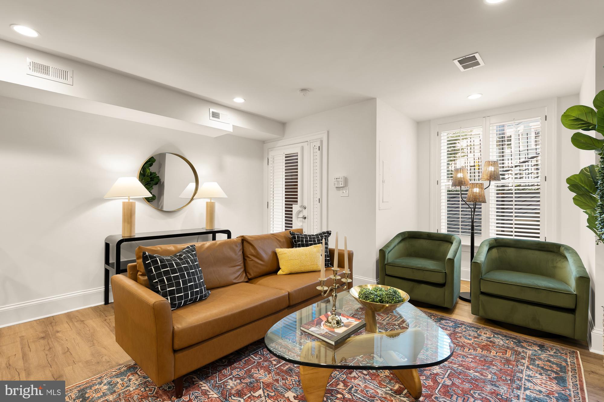 1523 1ST STREET NW A