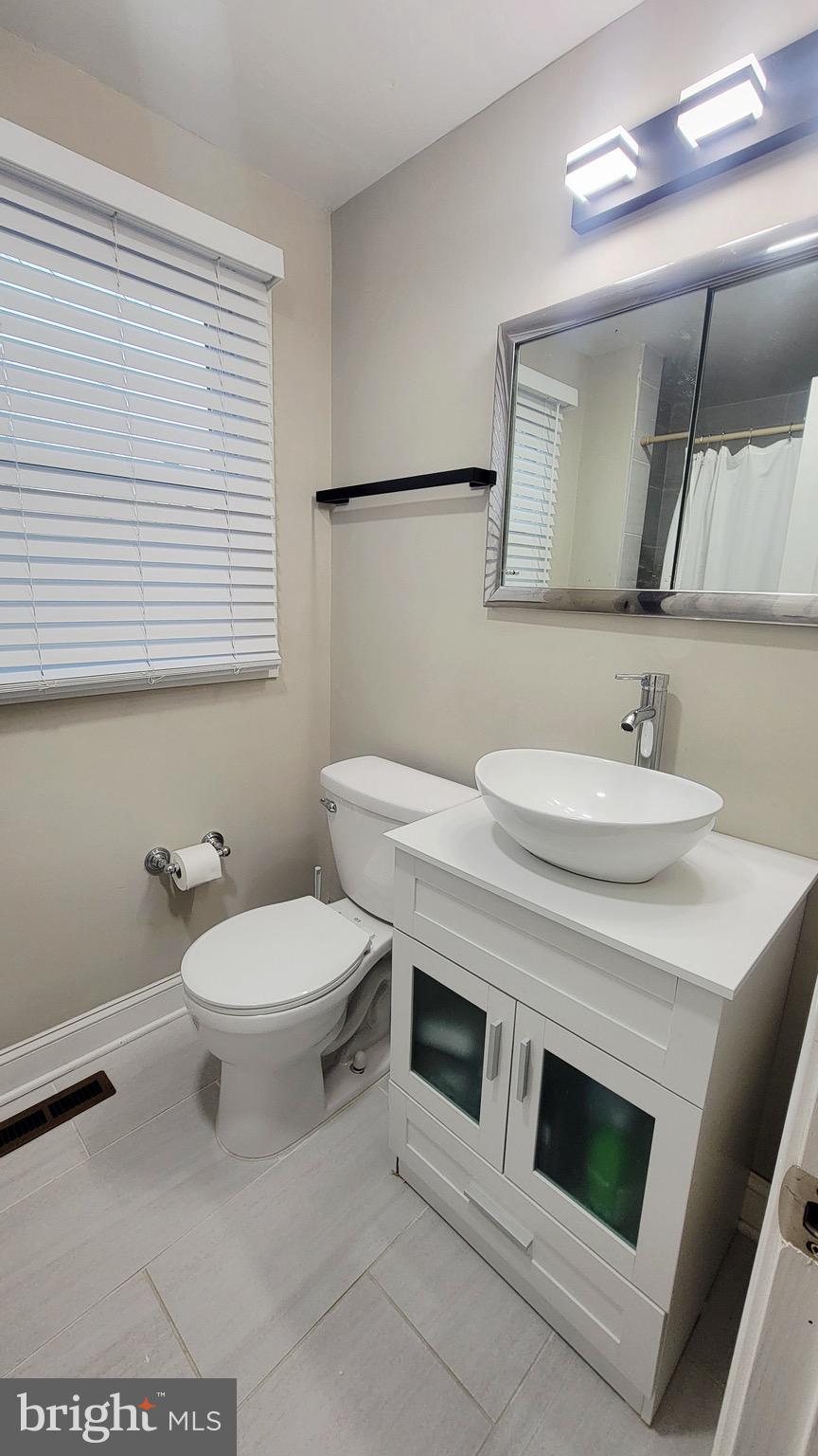 SOMERSET AT BELAIR - Residential Lease