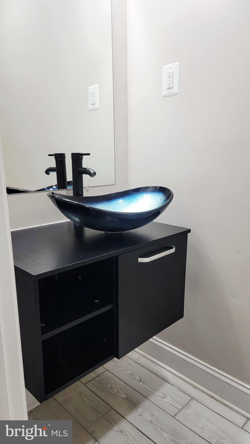 SOMERSET AT BELAIR - Residential Lease