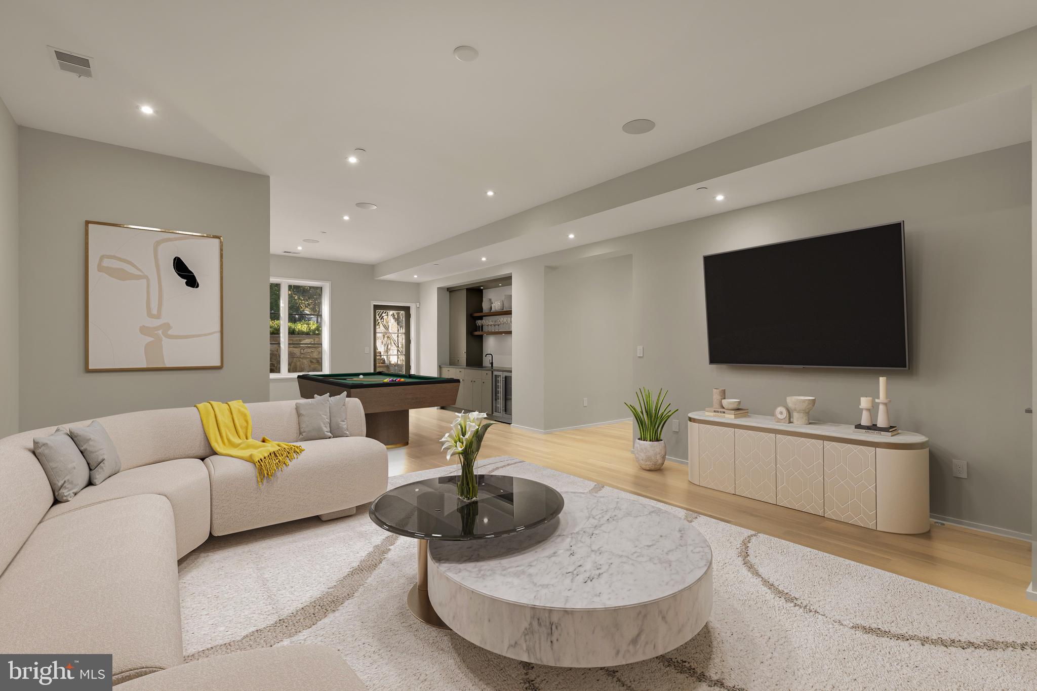 BURNING TREE - Residential