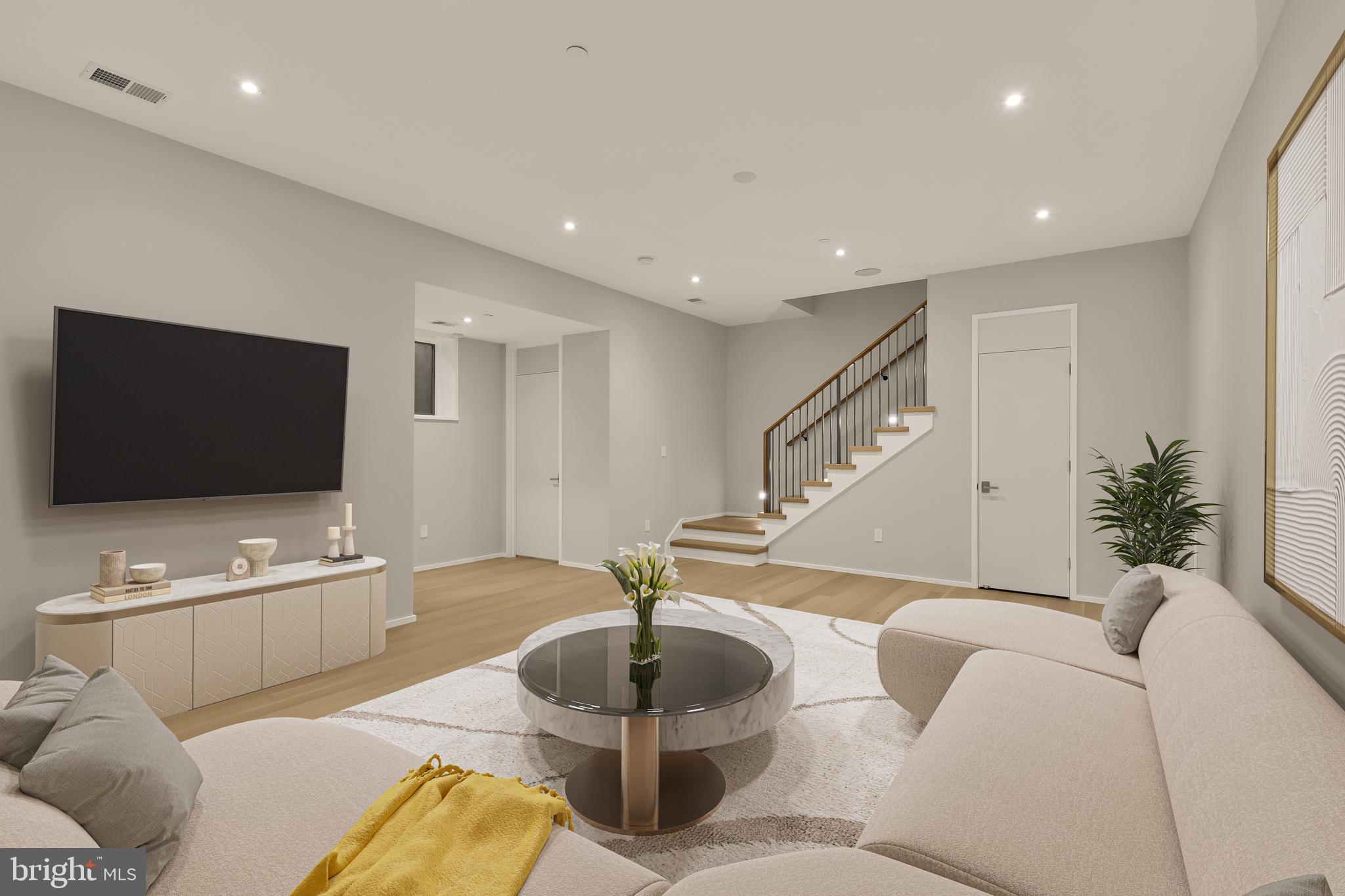 BURNING TREE - Residential