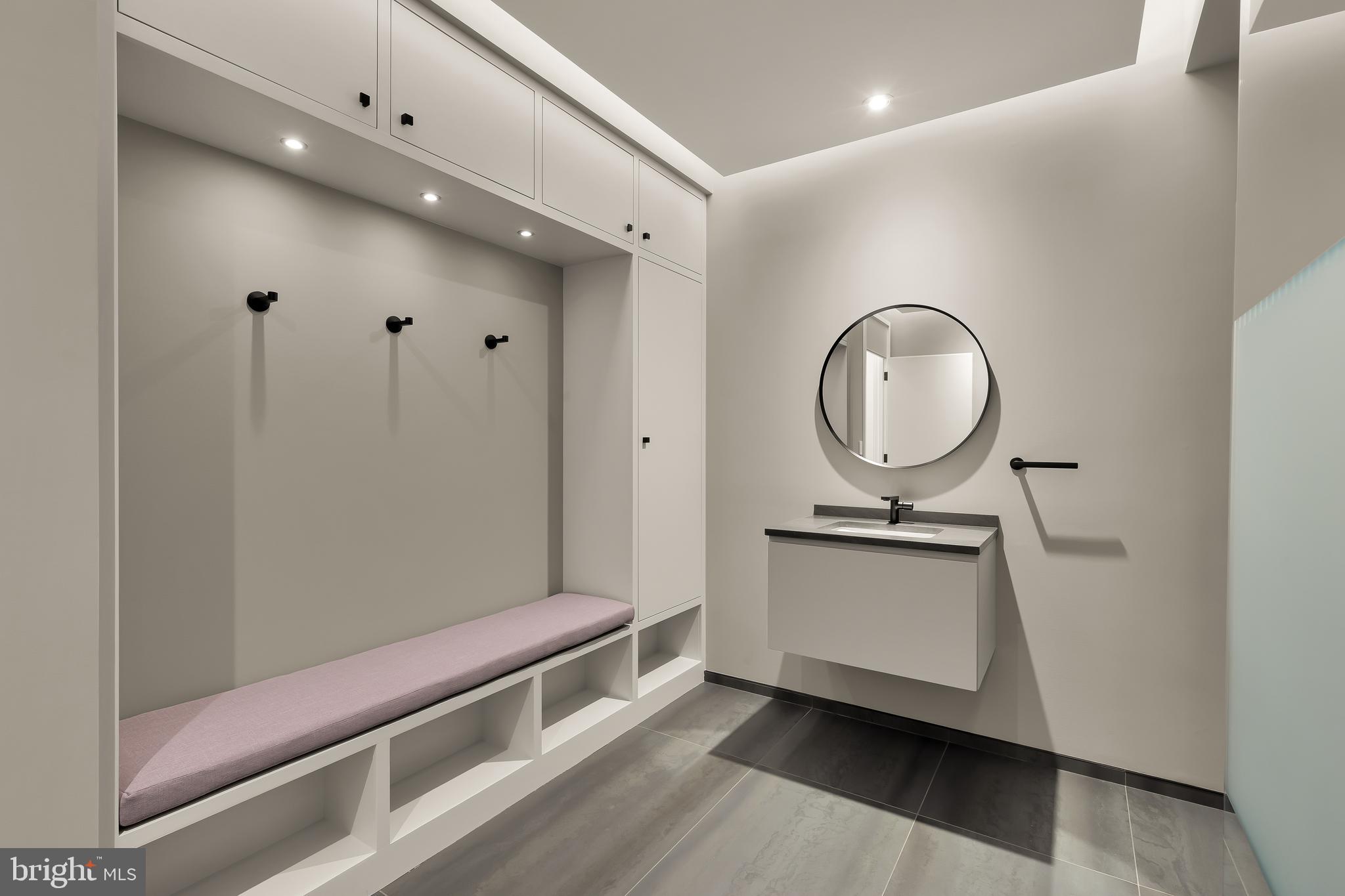 BURNING TREE - Residential