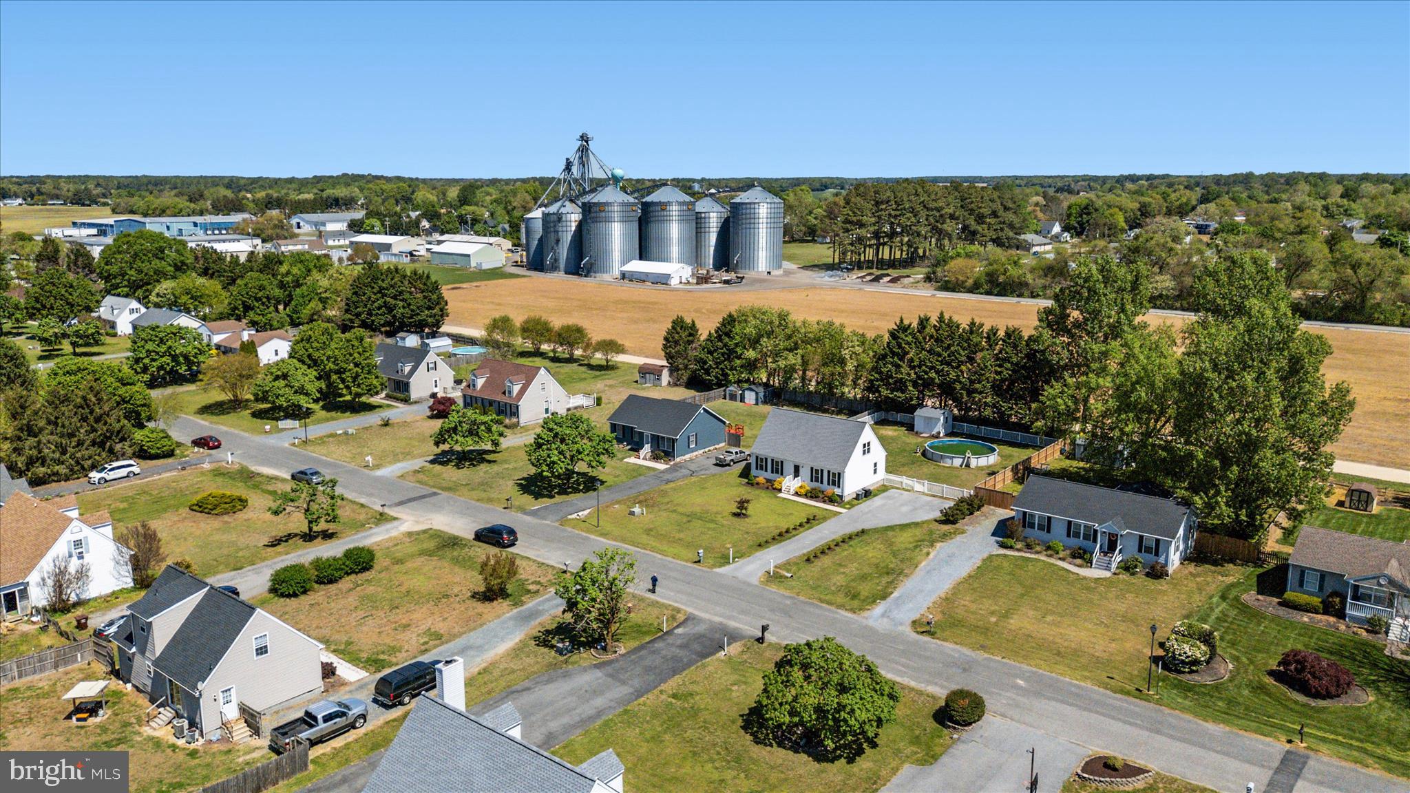 APPLE LANE - Residential