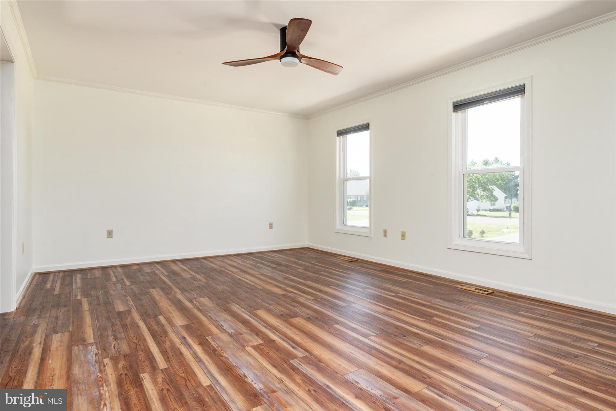 APPLE LANE - Residential