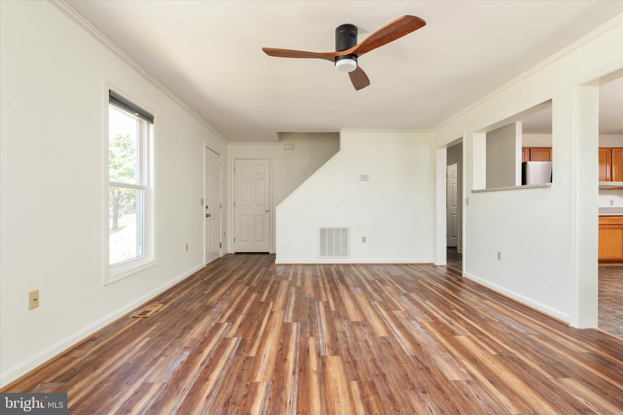 APPLE LANE - Residential