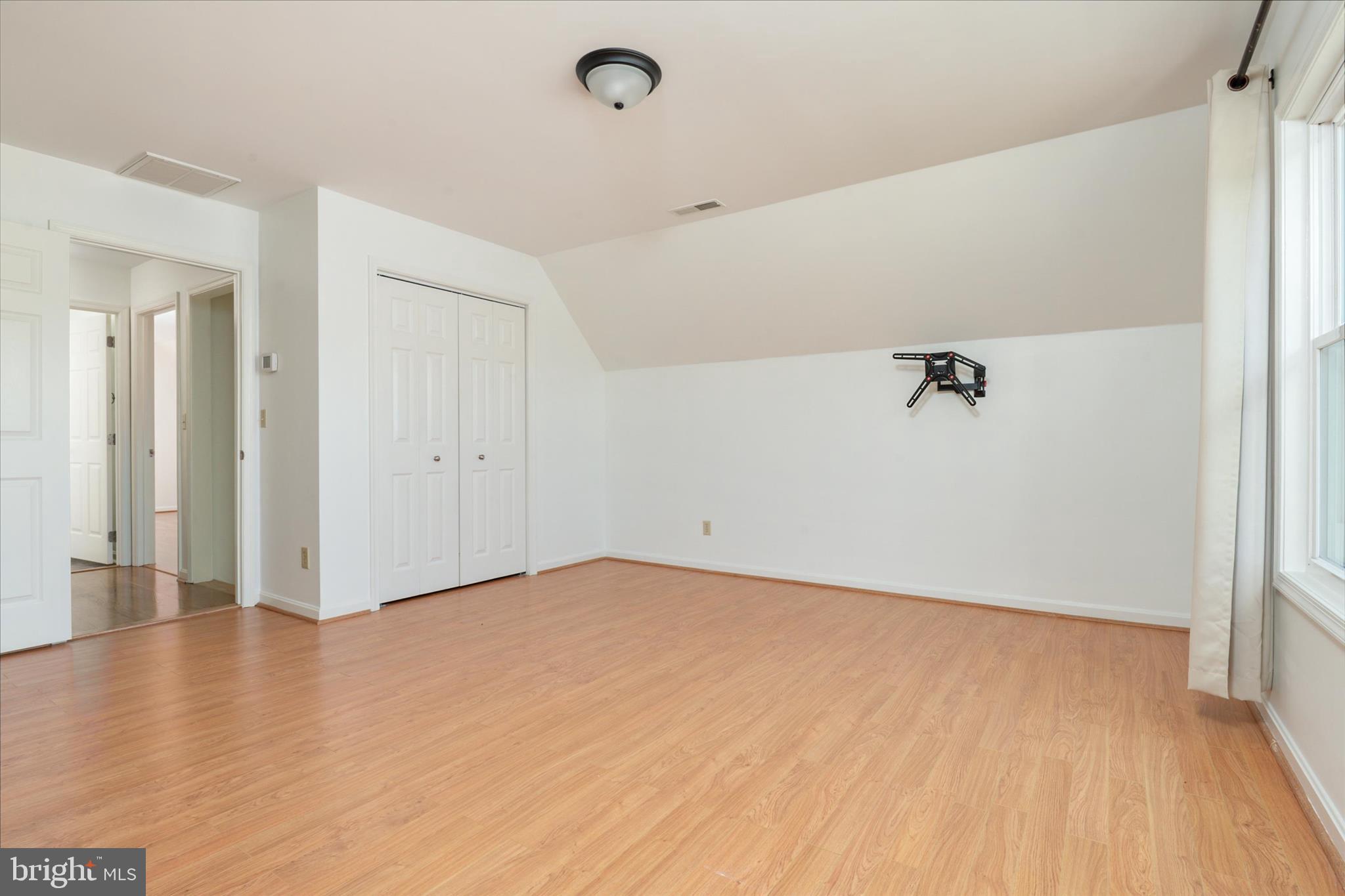 APPLE LANE - Residential