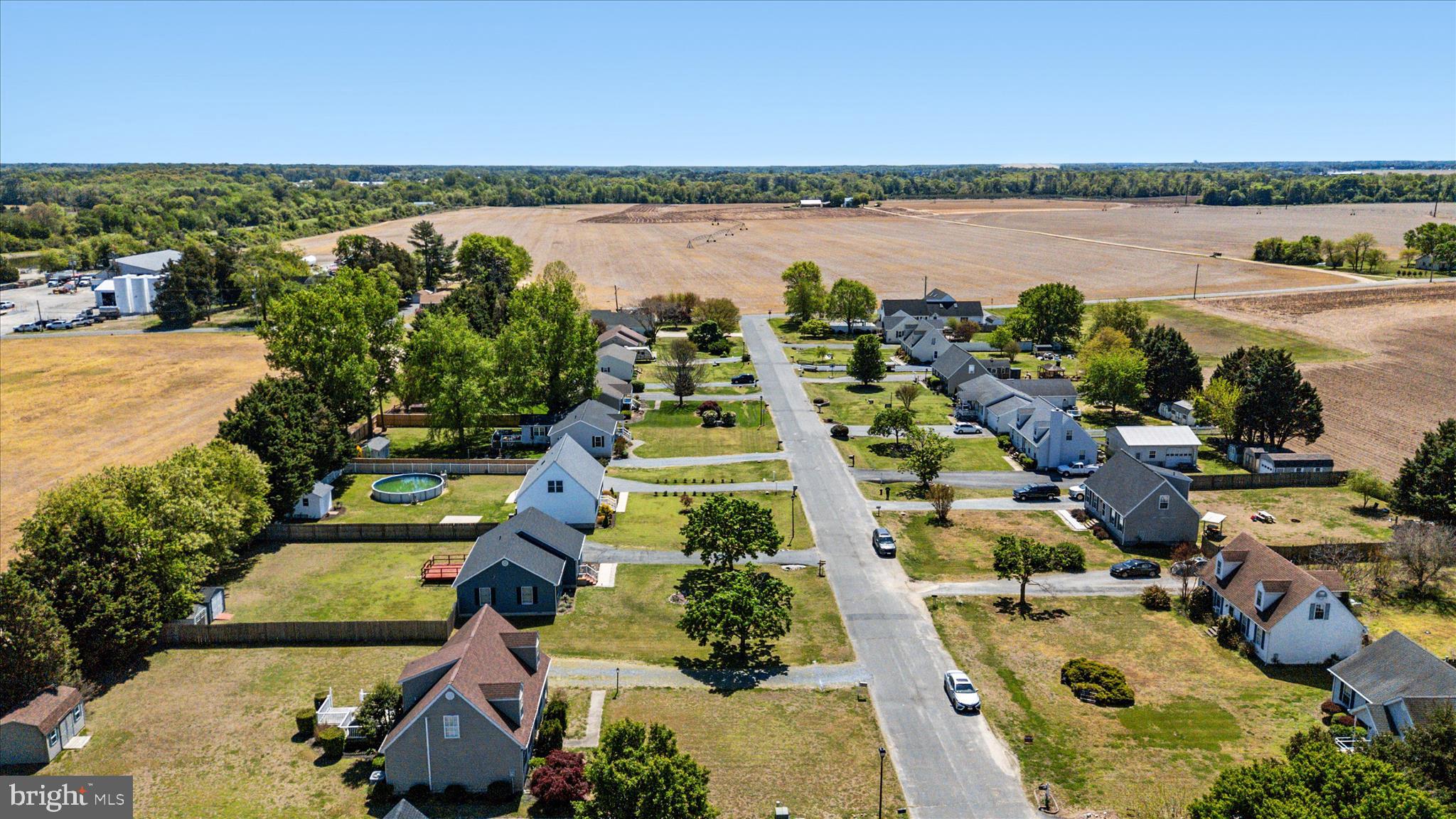 APPLE LANE - Residential