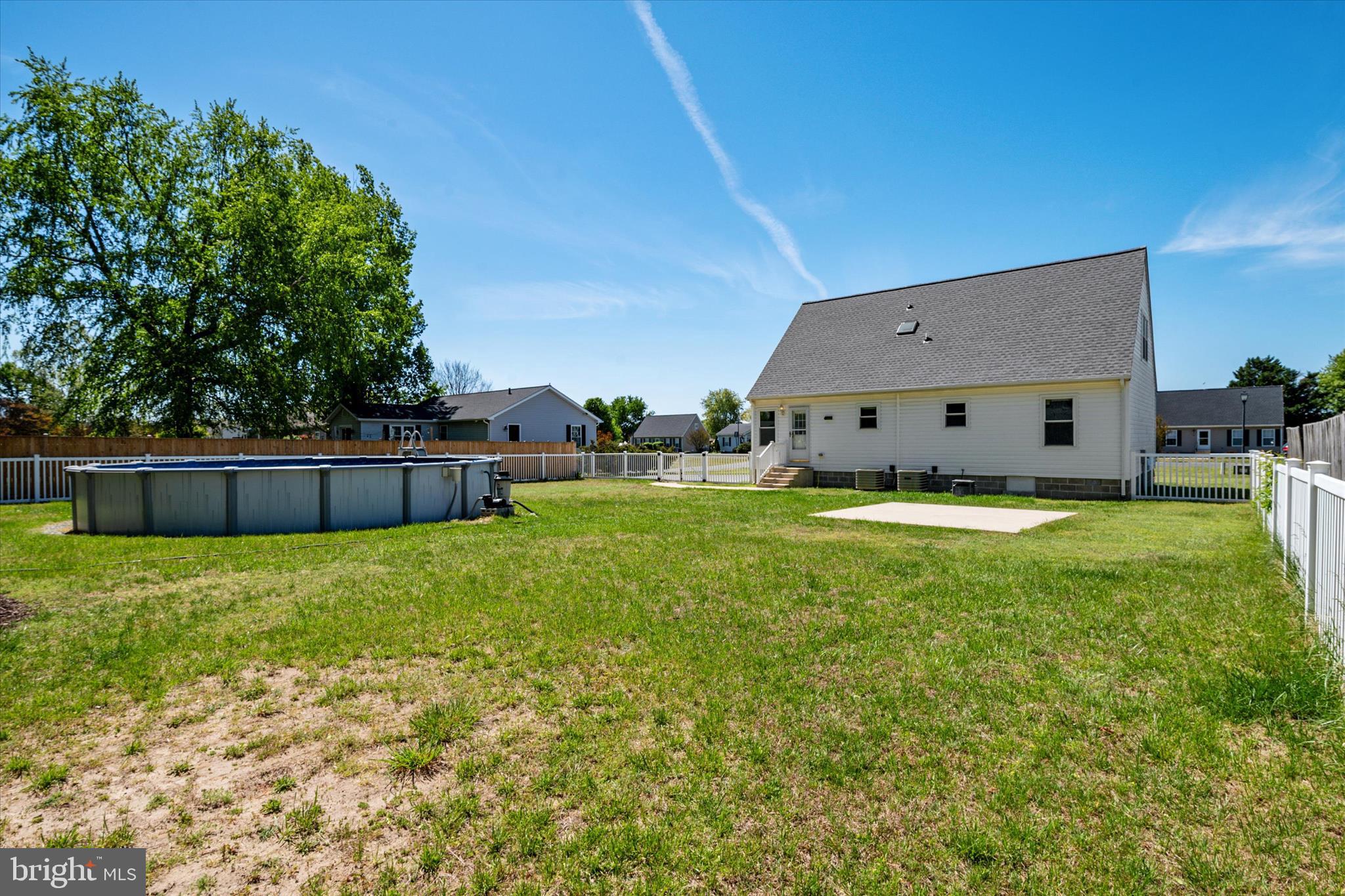 APPLE LANE - Residential