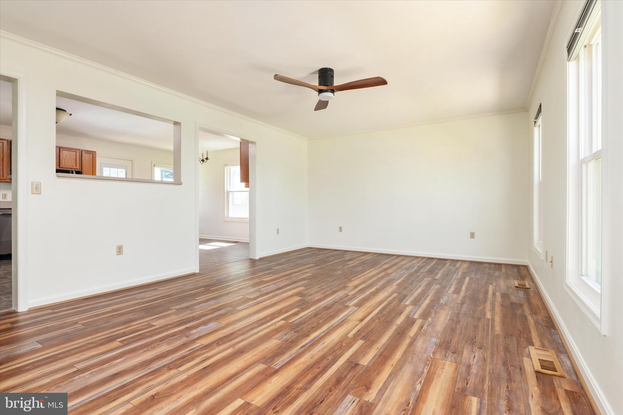 APPLE LANE - Residential