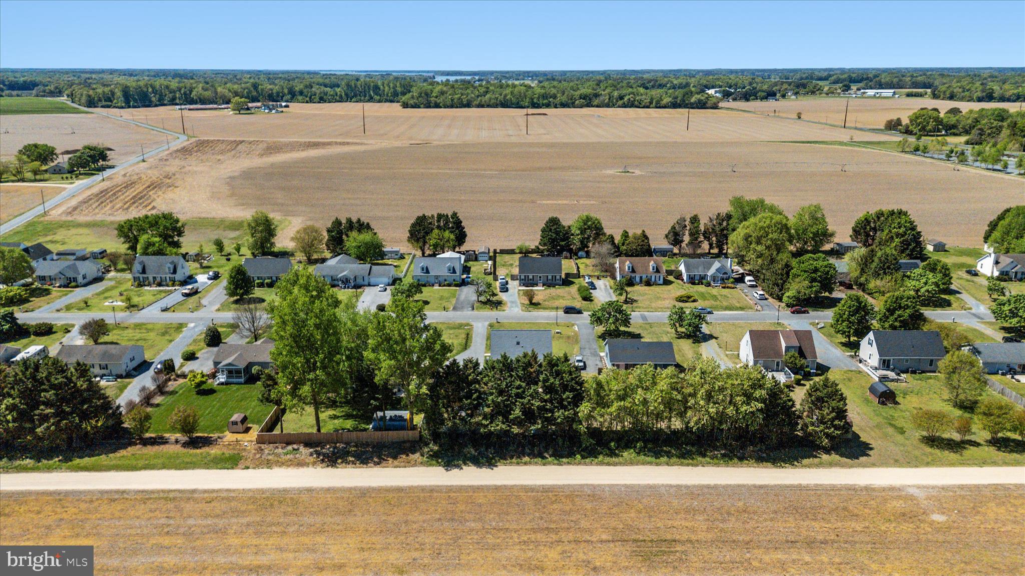 APPLE LANE - Residential