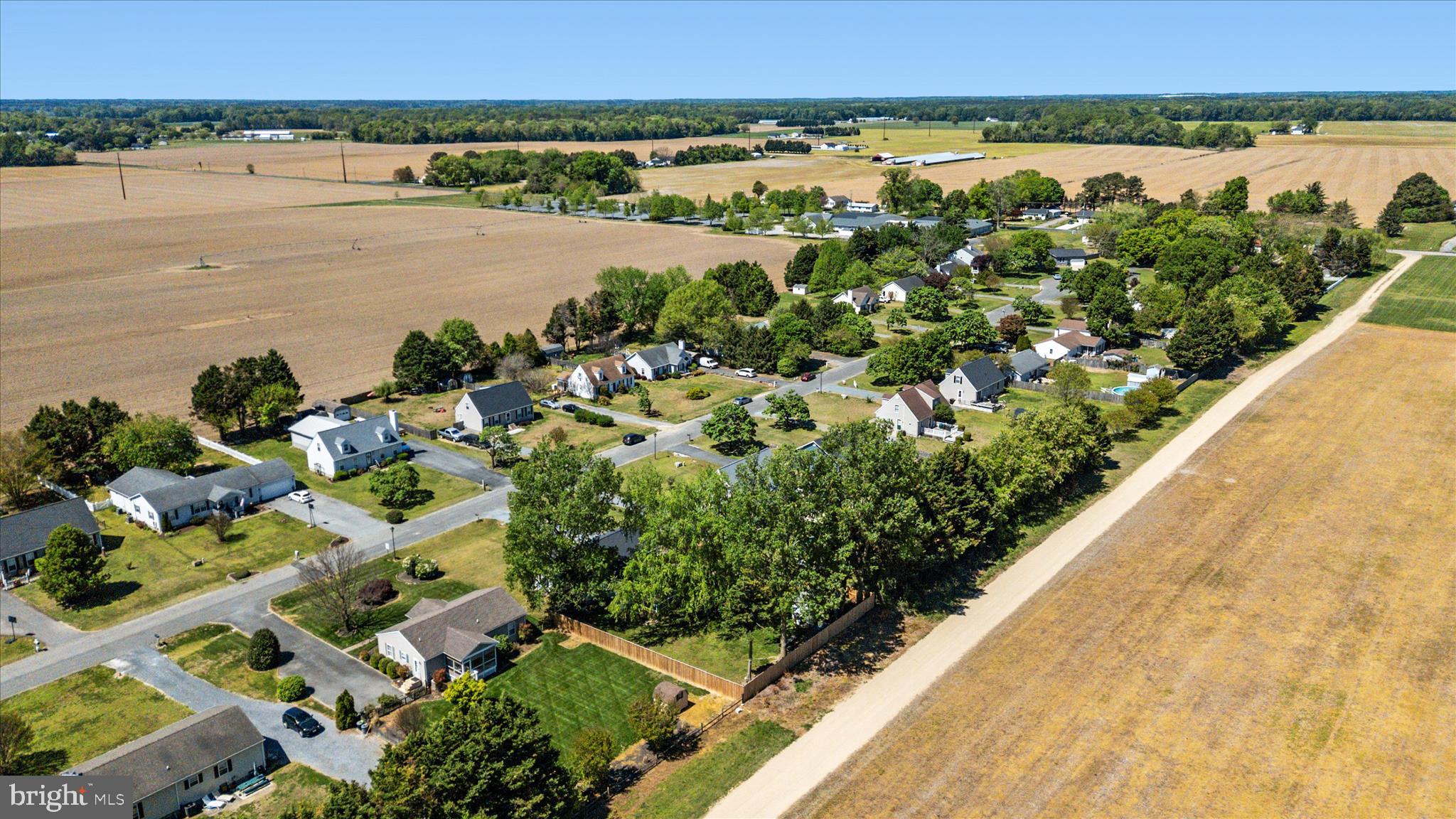 APPLE LANE - Residential