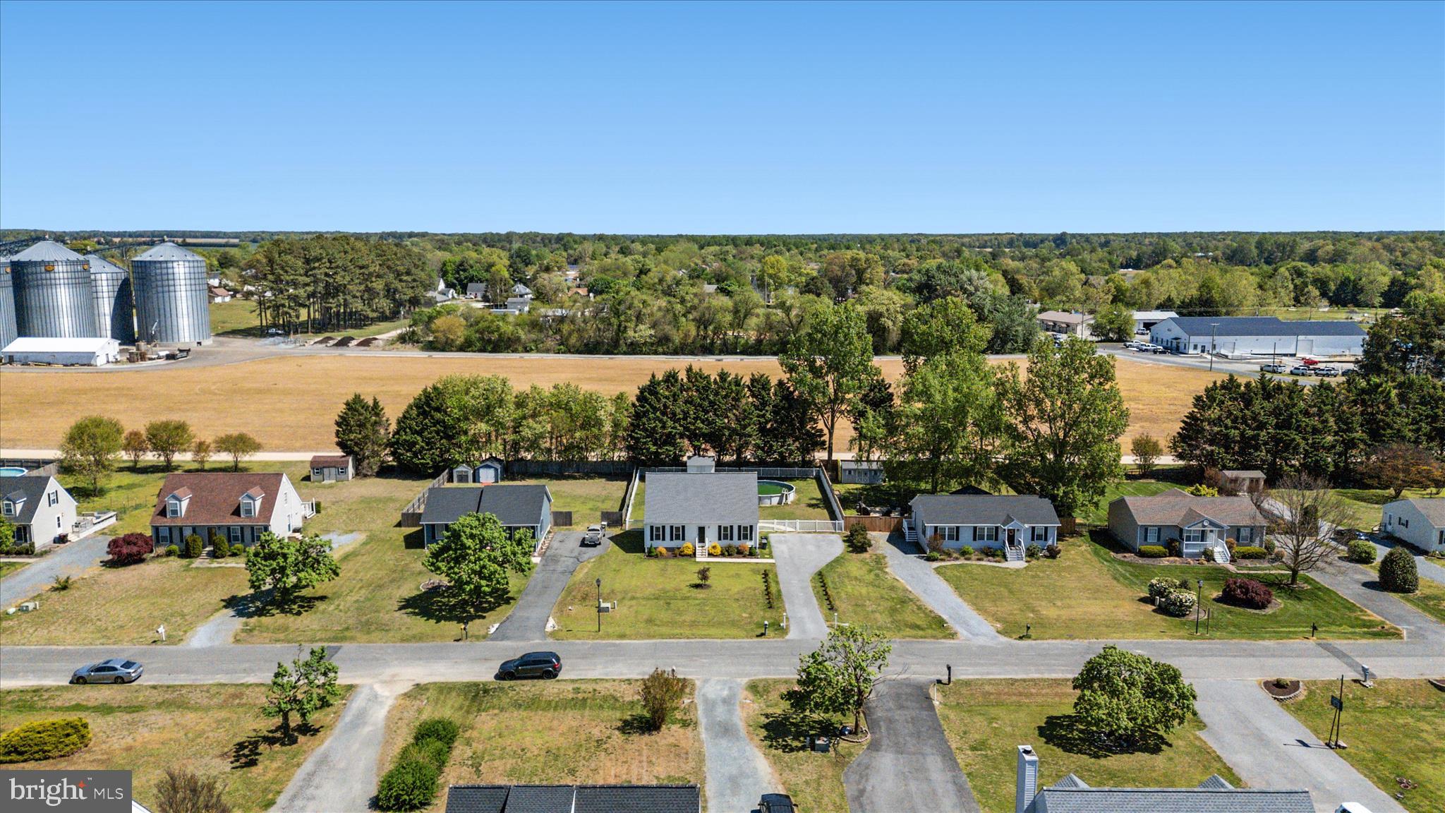 APPLE LANE - Residential