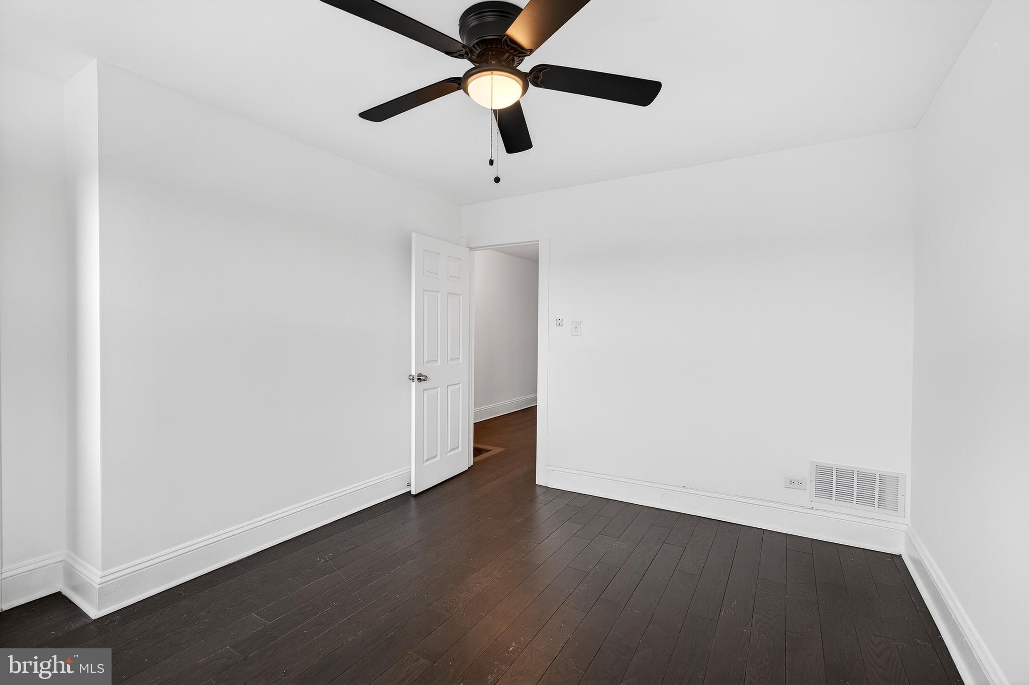 DUNDALK VILLAGE - Residential