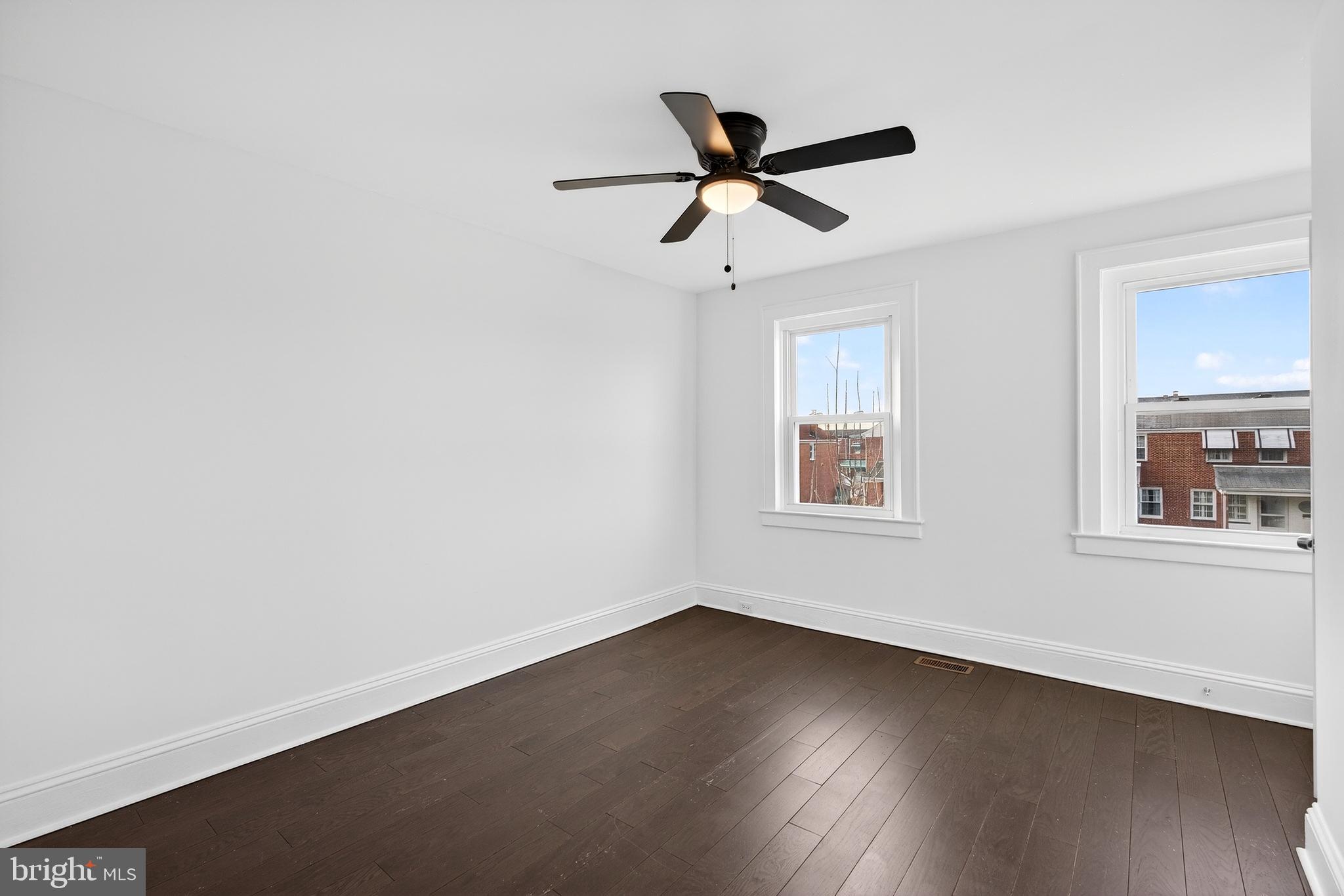 DUNDALK VILLAGE - Residential