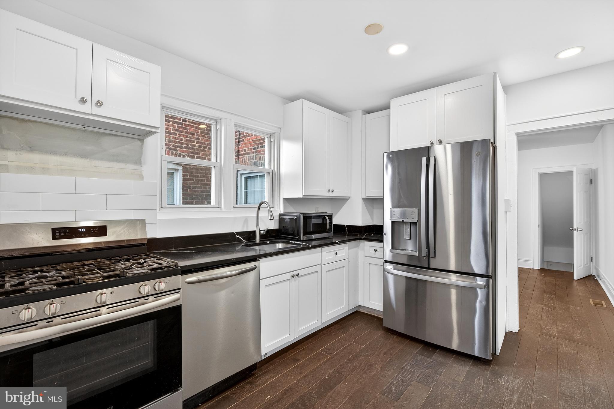 DUNDALK VILLAGE - Residential