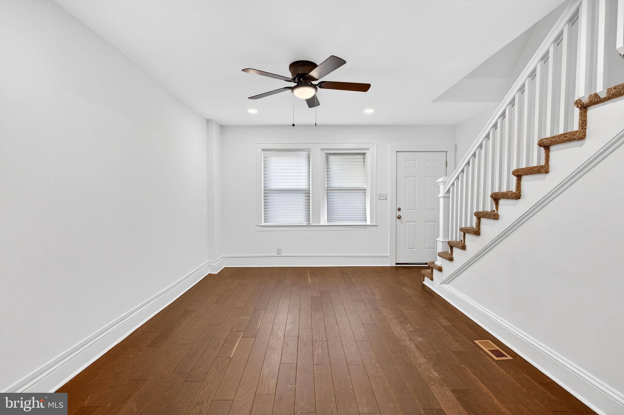 DUNDALK VILLAGE - Residential