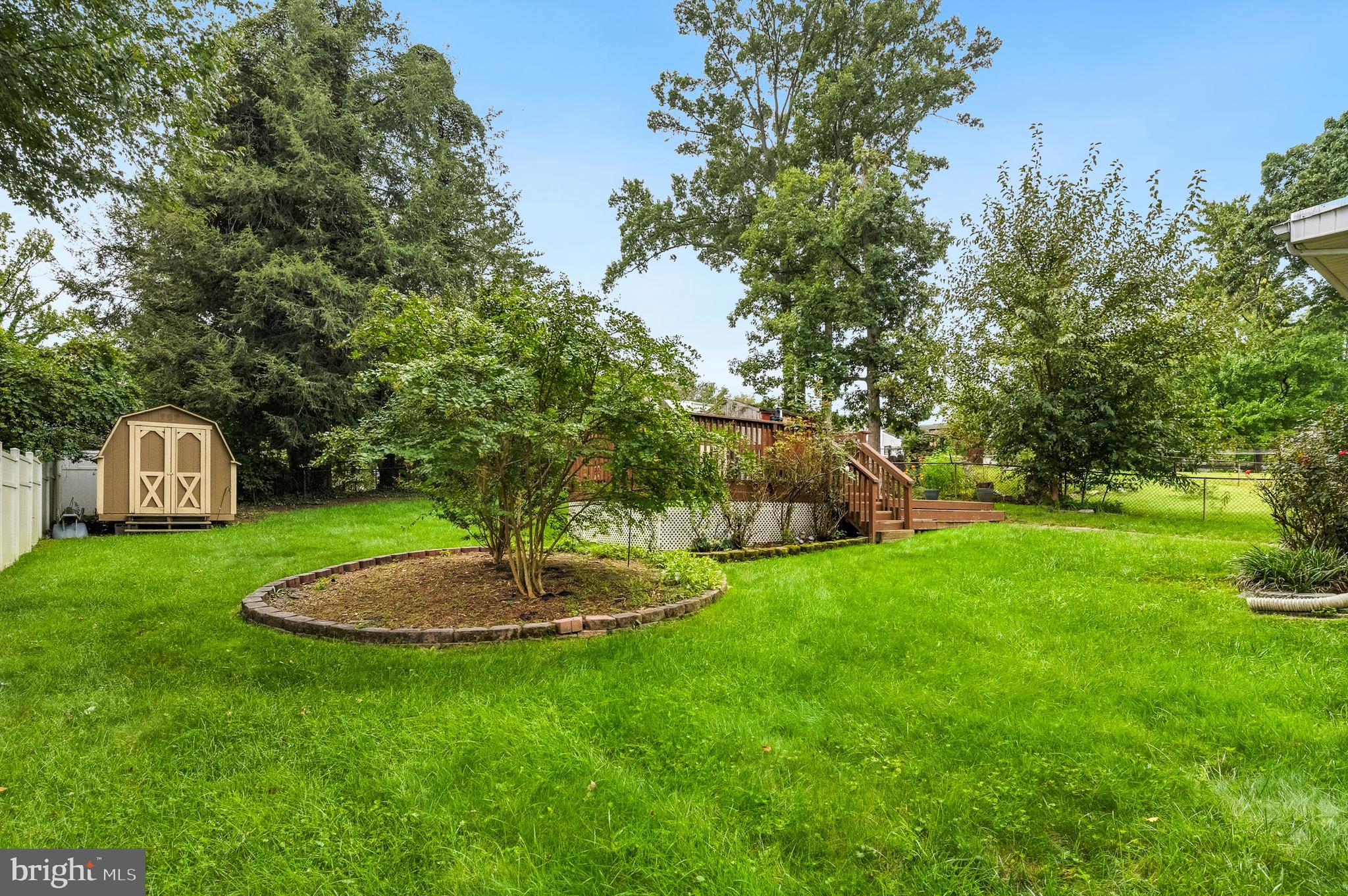 NEW CARROLLTON - Residential