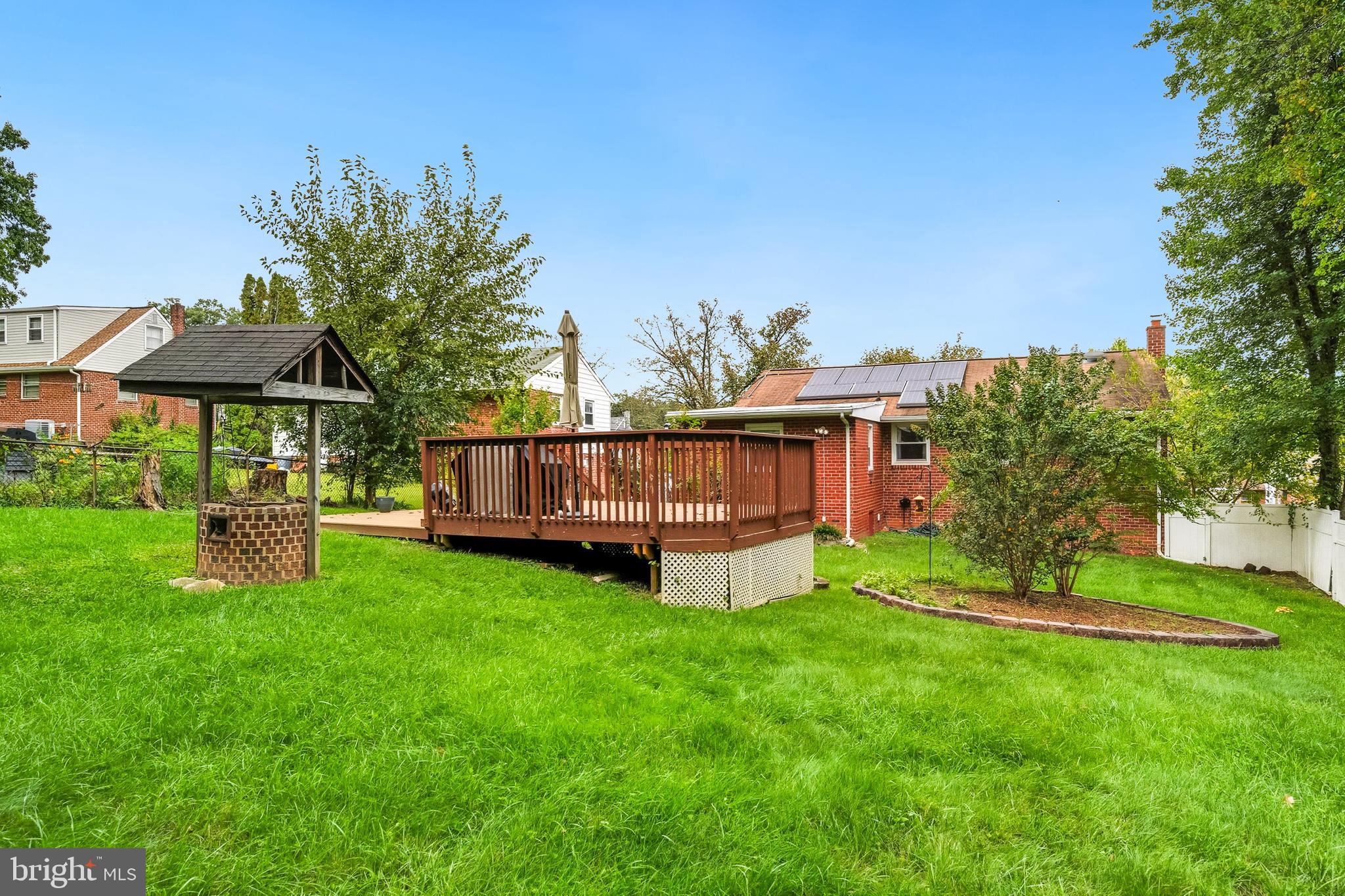 NEW CARROLLTON - Residential