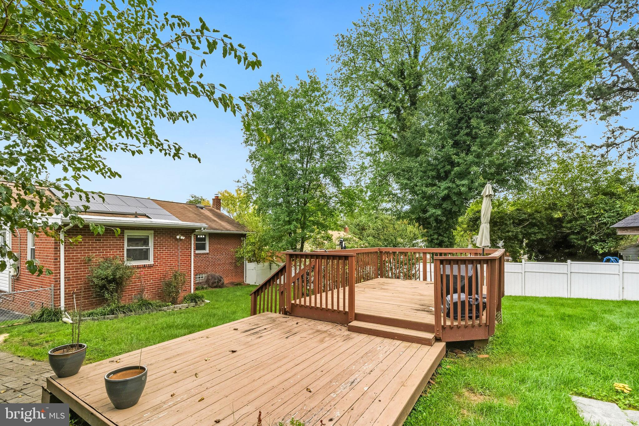 NEW CARROLLTON - Residential